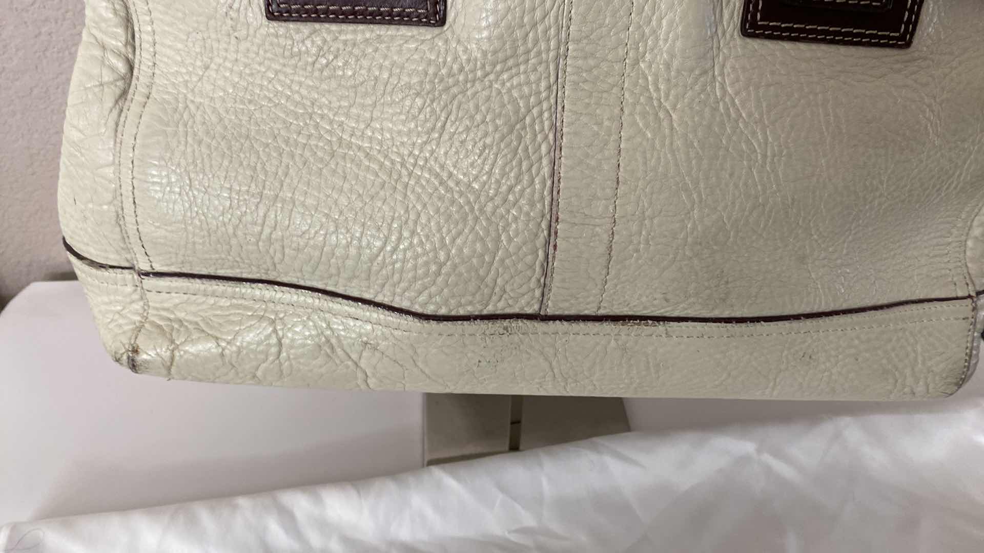 Photo 5 of COACH HAMPTON HANDBAG 15” - SHOWS WEAR