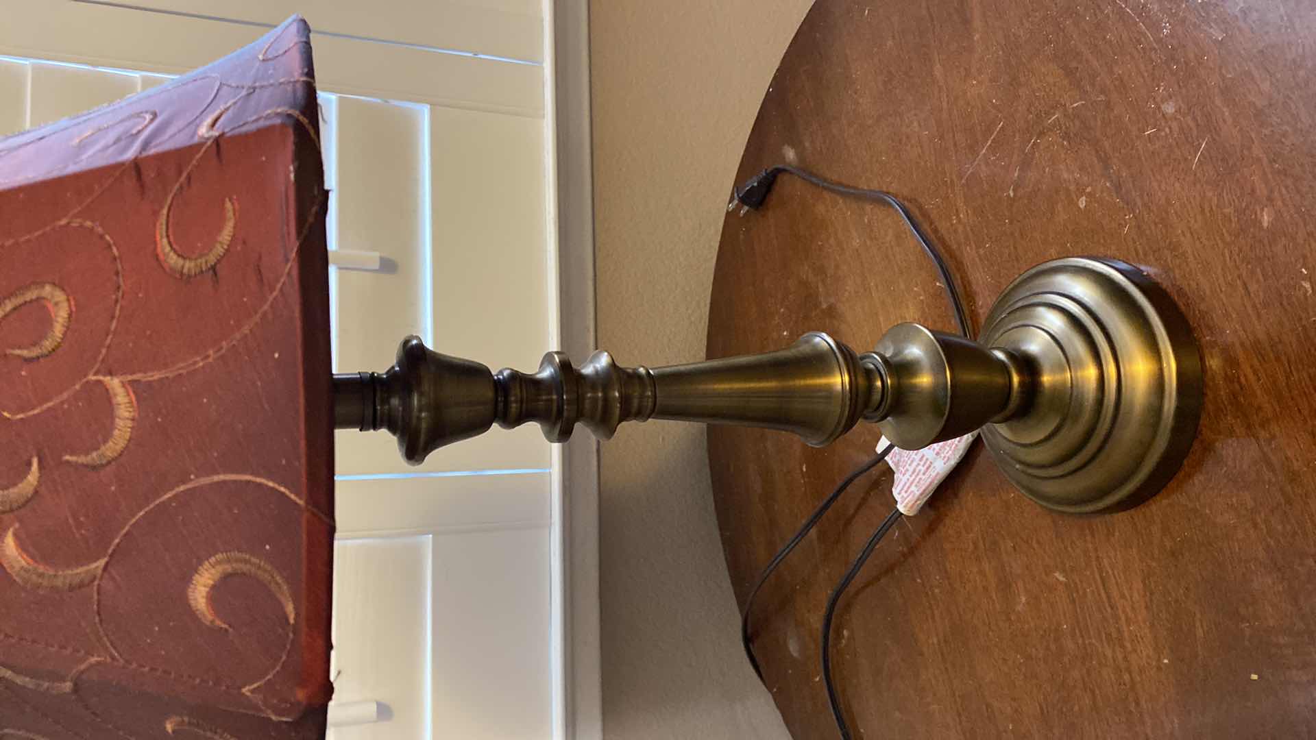 Photo 3 of TABLE LAMP H 26”