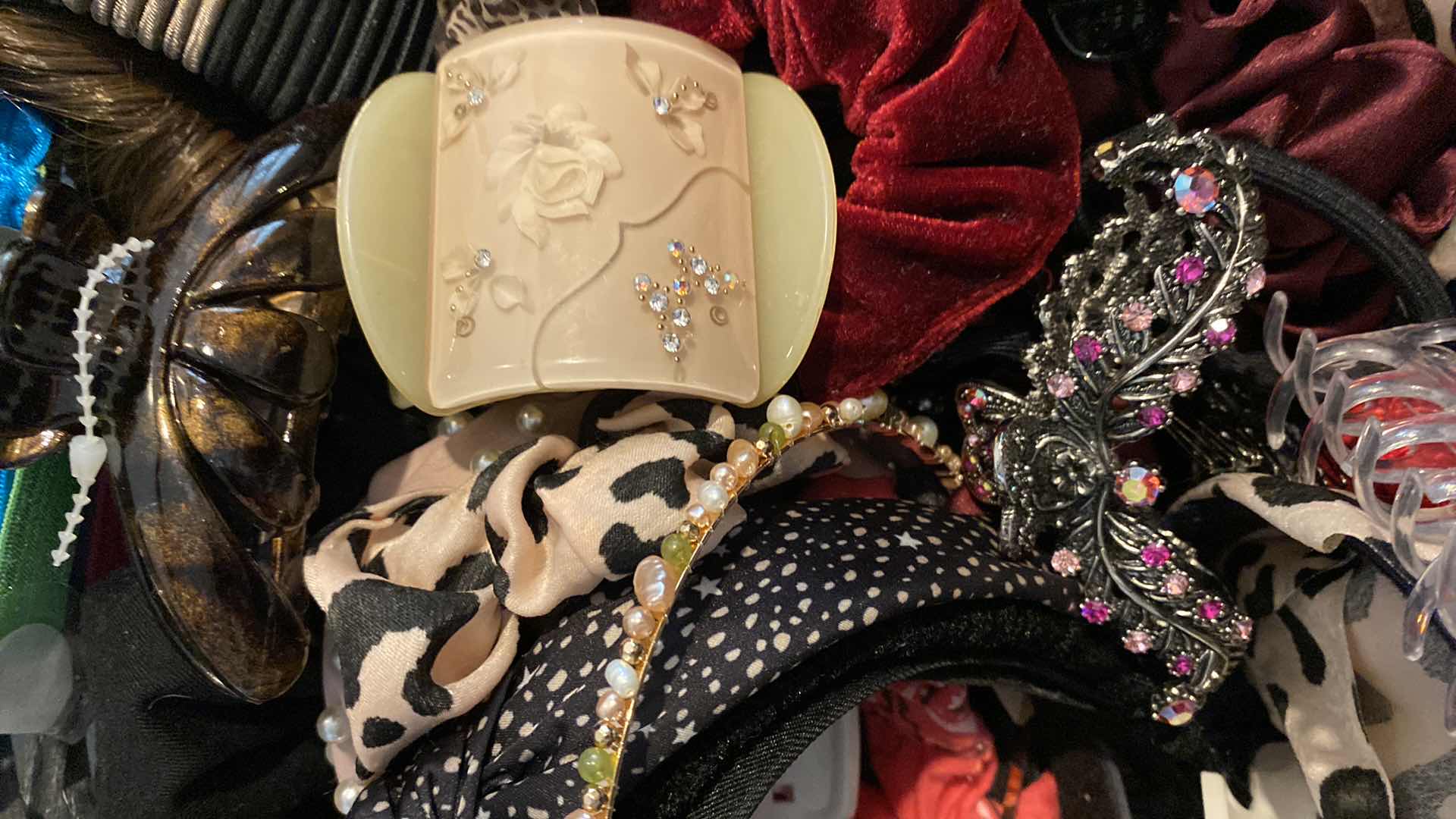 Photo 1 of BASKET OF HAIR ACCESSORIES