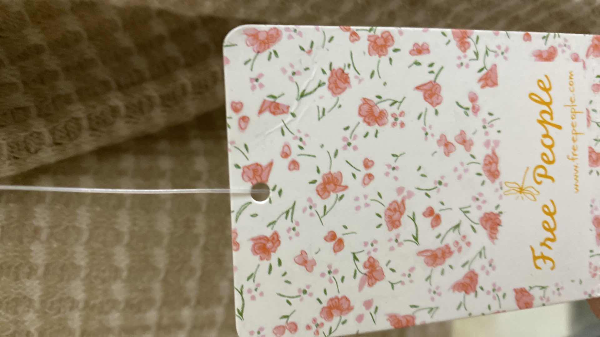 Photo 1 of $138 WOMENS NEW WITH TAGS LARGE FREE PEOPLE SHIRT & VINCE CAMUTO RED SHIRT