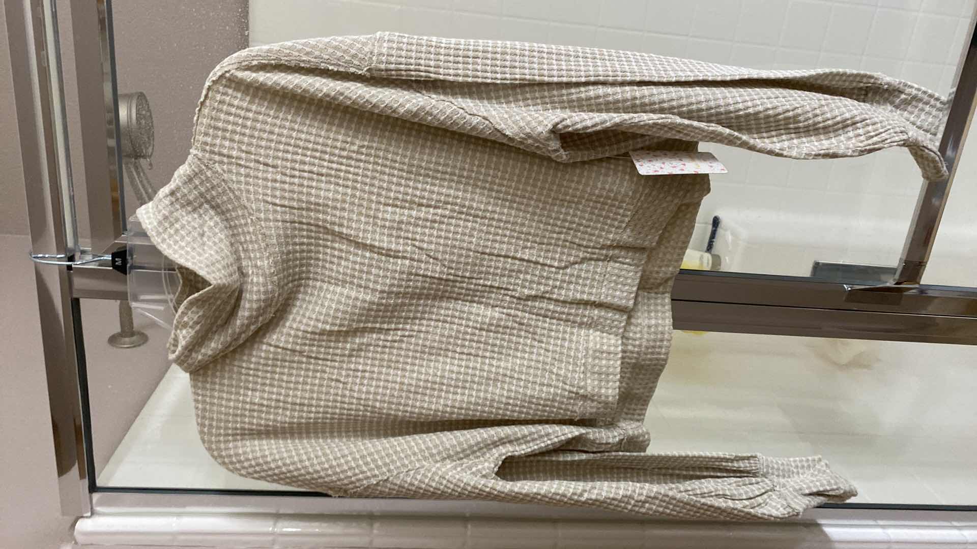 Photo 2 of $138 WOMENS NEW WITH TAGS LARGE FREE PEOPLE SHIRT & VINCE CAMUTO RED SHIRT