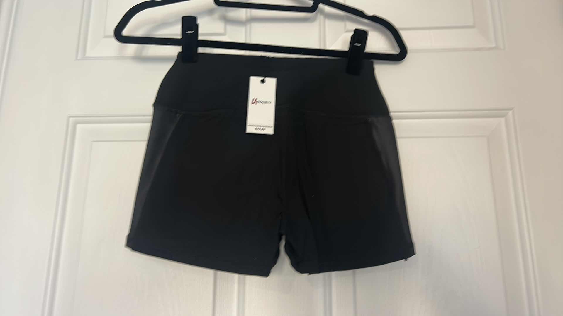 Photo 1 of 2 WOMENSWEAR BY LA SOCIETY SIZE MED