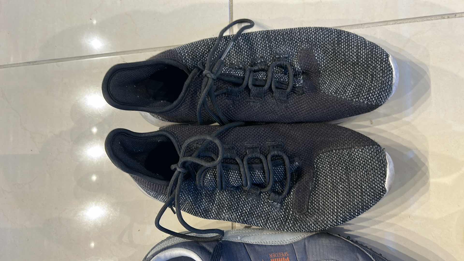 Photo 1 of 4 PAIRS MENS SHOES SIZE 10 AND 10.5