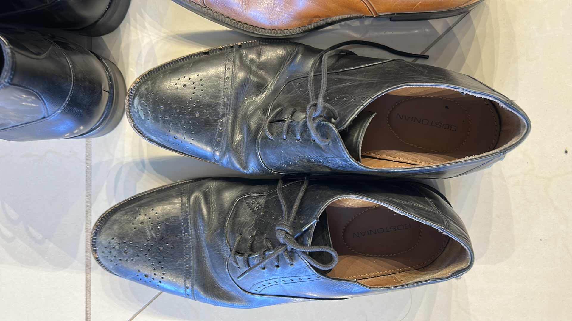 Photo 1 of 5 PAIRS MENS SHOES SIZE 10 AND 10.5