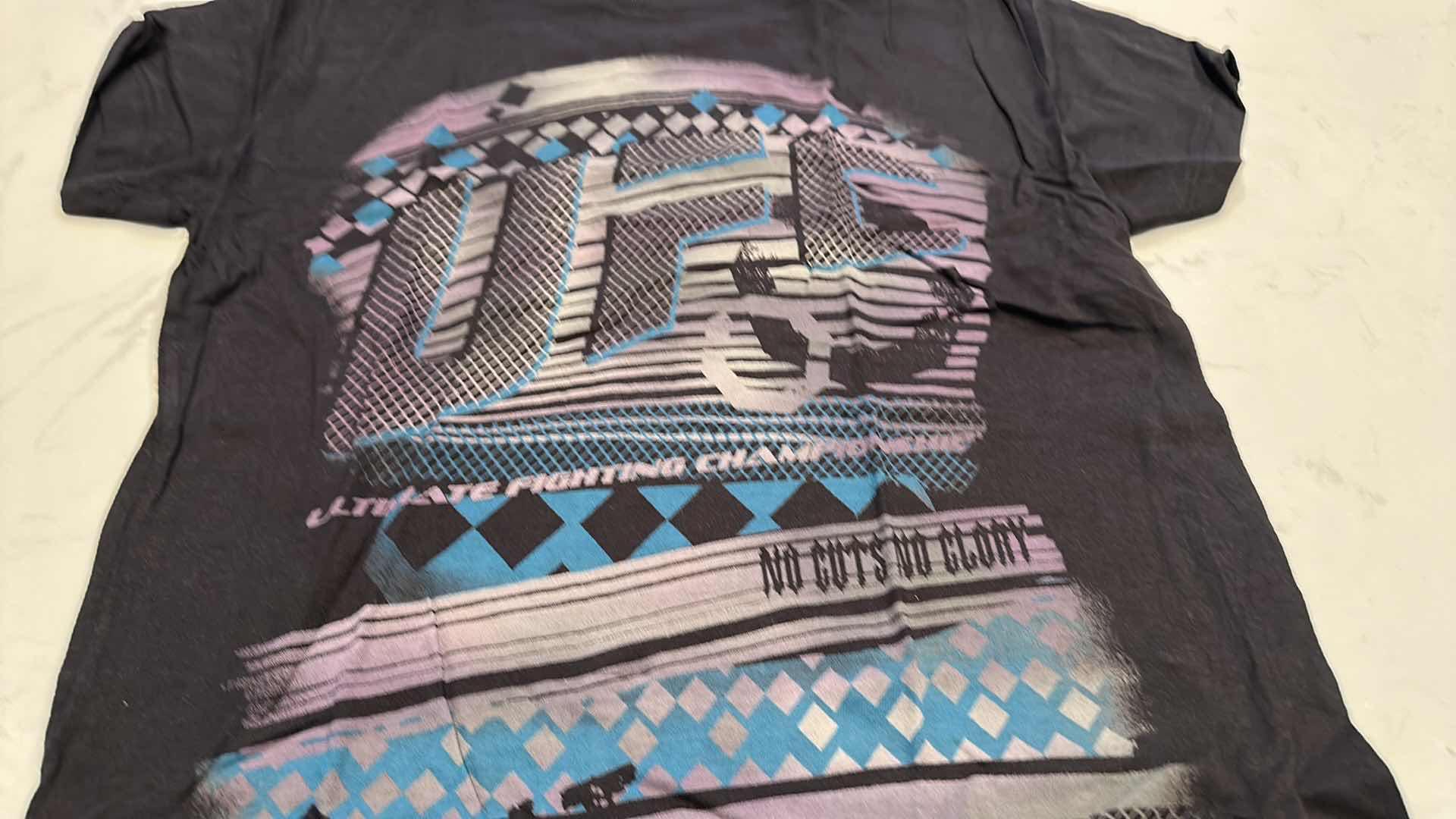 Photo 1 of LADIES UFC OFFICIAL SHIRT L