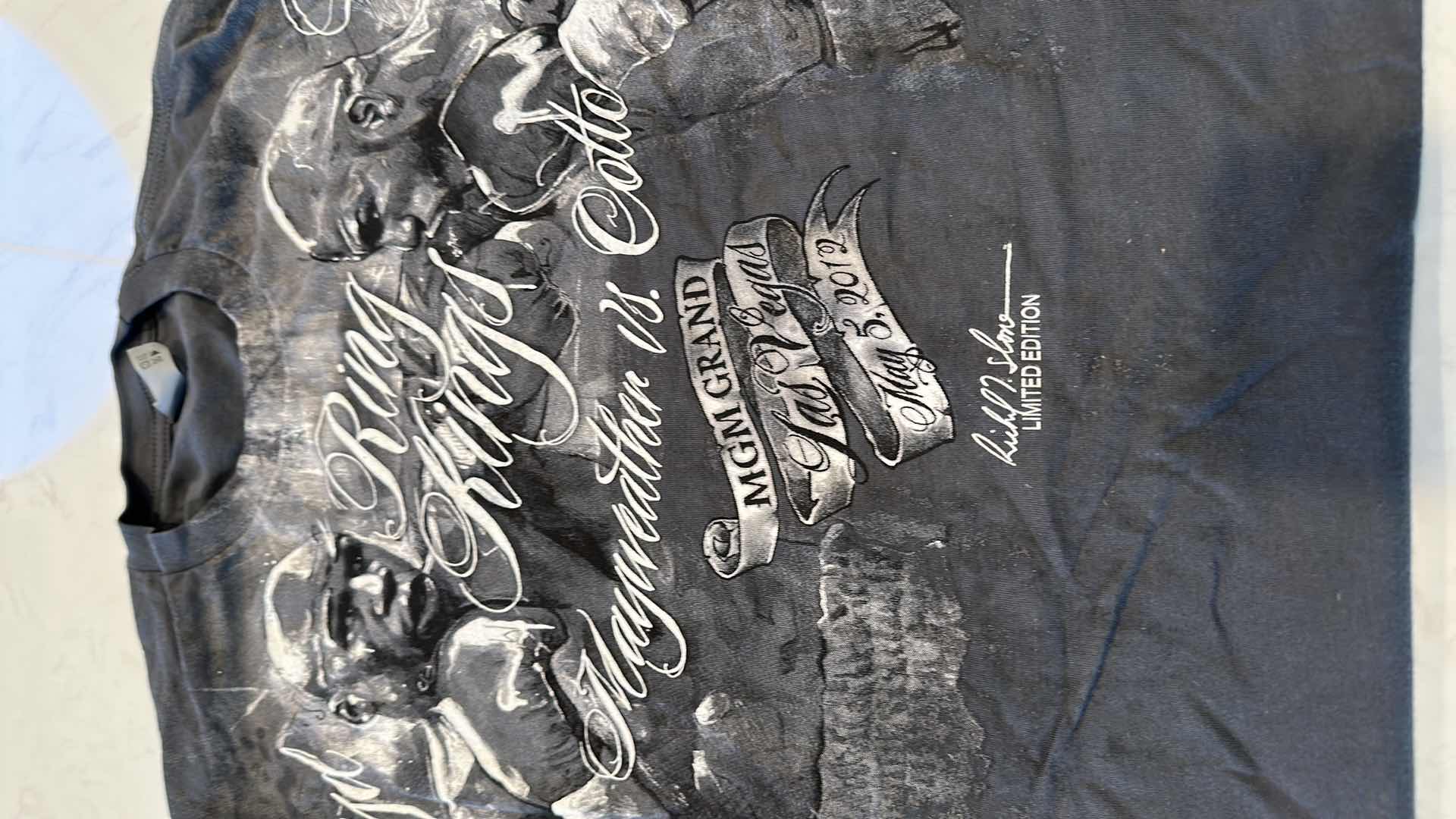 Photo 1 of FLOYD MAYWEATHER VS MIGUEL COTTO SHIRT S