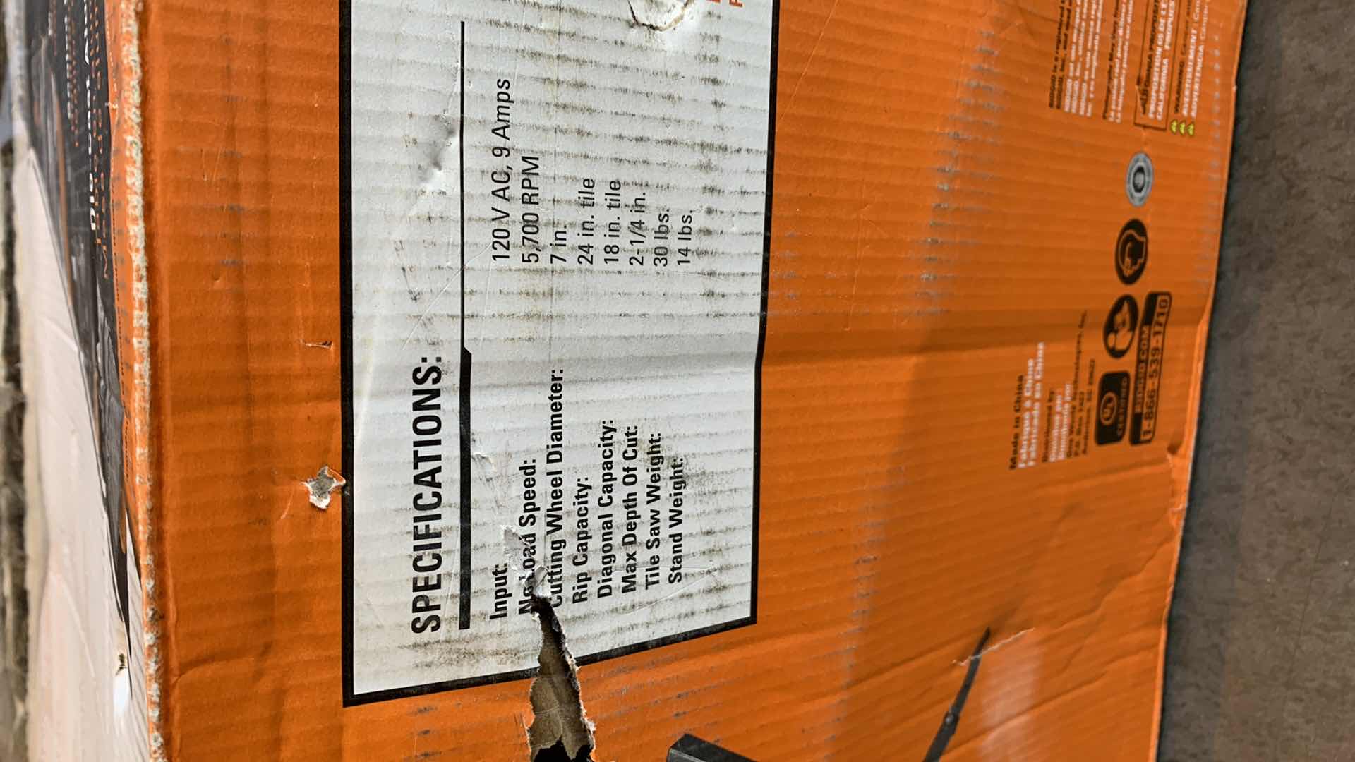 Photo 1 of RIGID 7” WET/DRY TILE SAW R4031S 