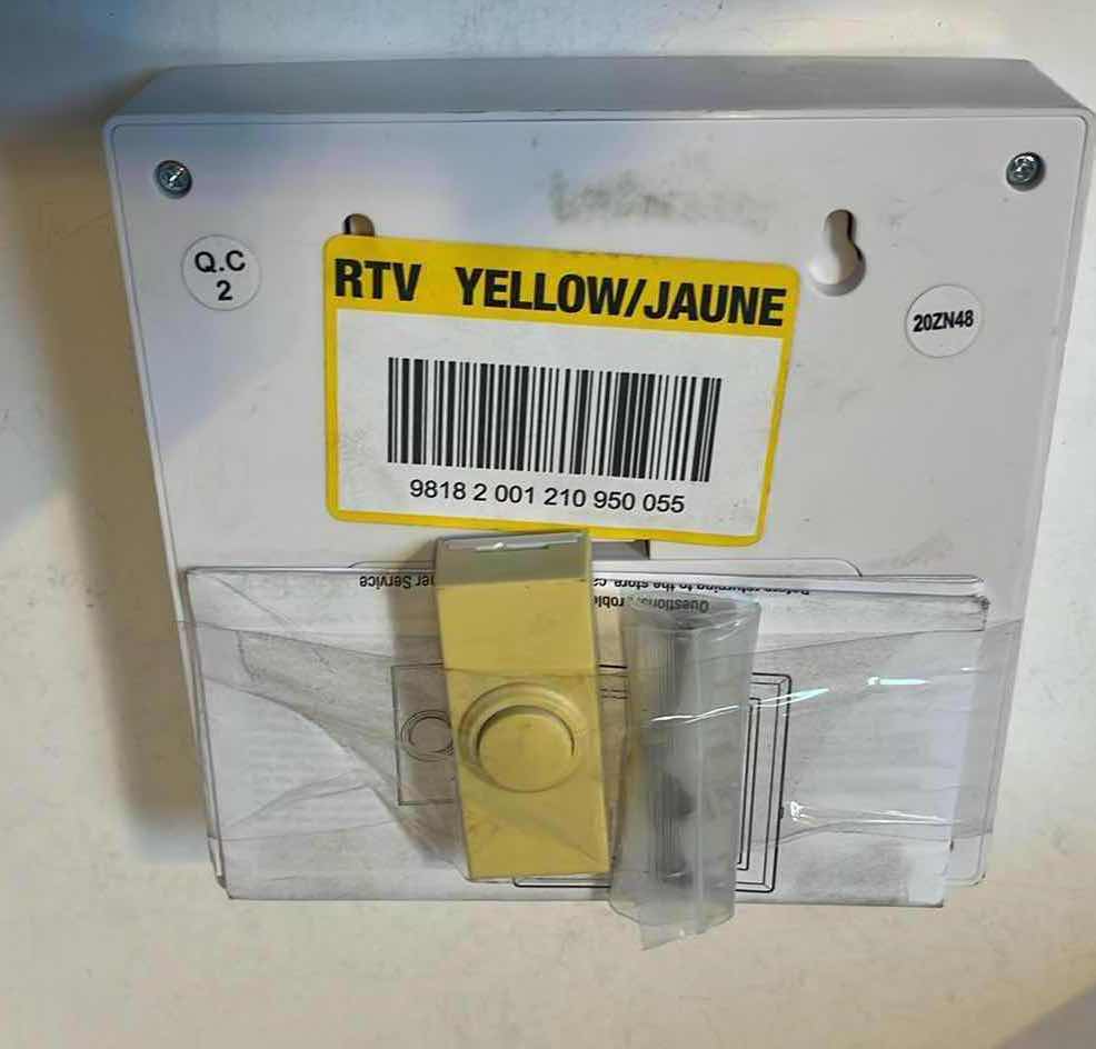 Photo 1 of WIRELESS WHITE DOORBELL 1003008639 AND 
WIRED LED PUSH BUTTON 1004 856 008