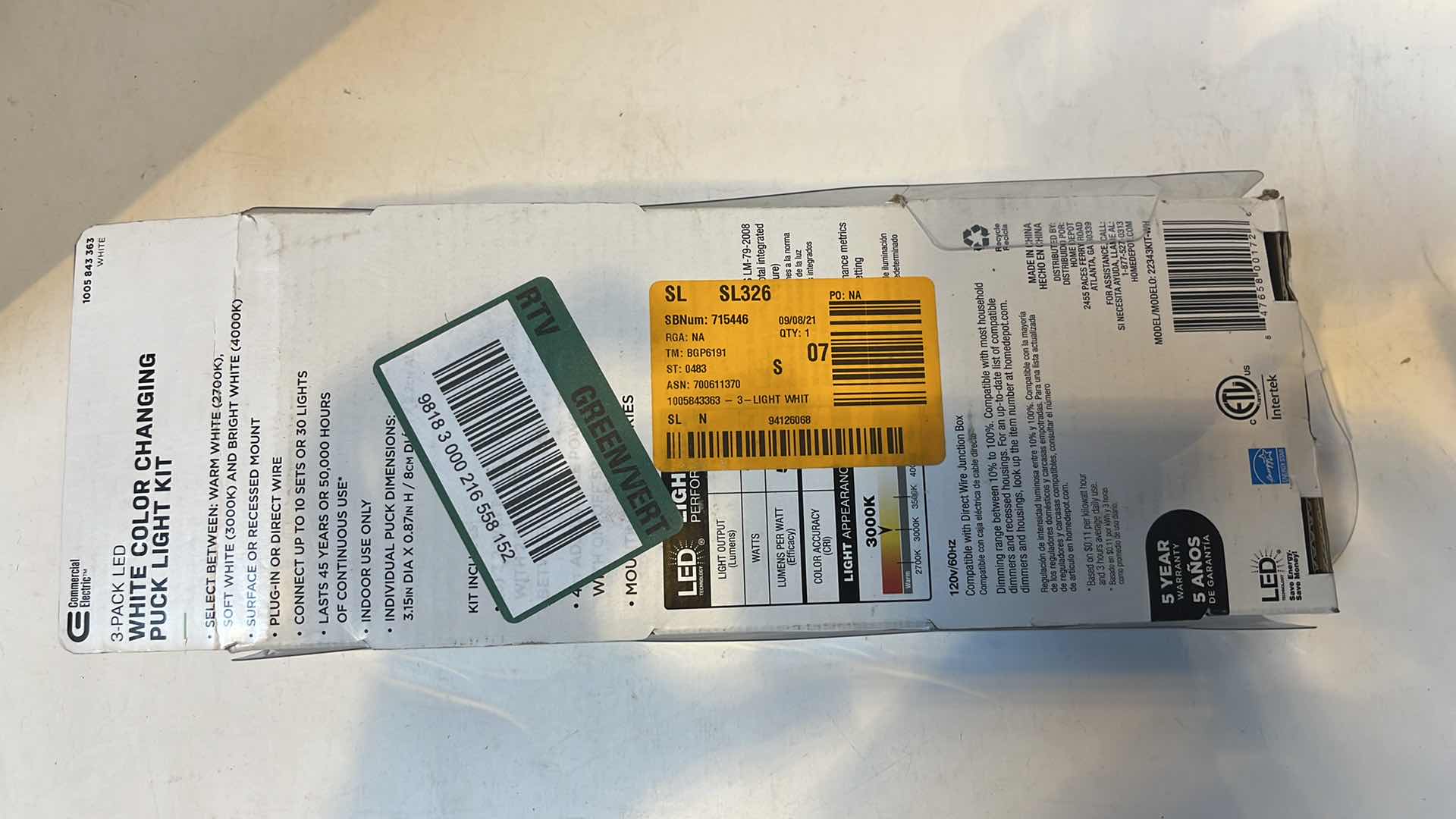 Photo 1 of COMMERCIAL ELECTRIC WHITE COLOR CHANGING PUCK LIGHT KIT
3 PACK LED

24’ IN LED  UNDER CABINET LIGHT
5FT PLUG IN POWER CORD