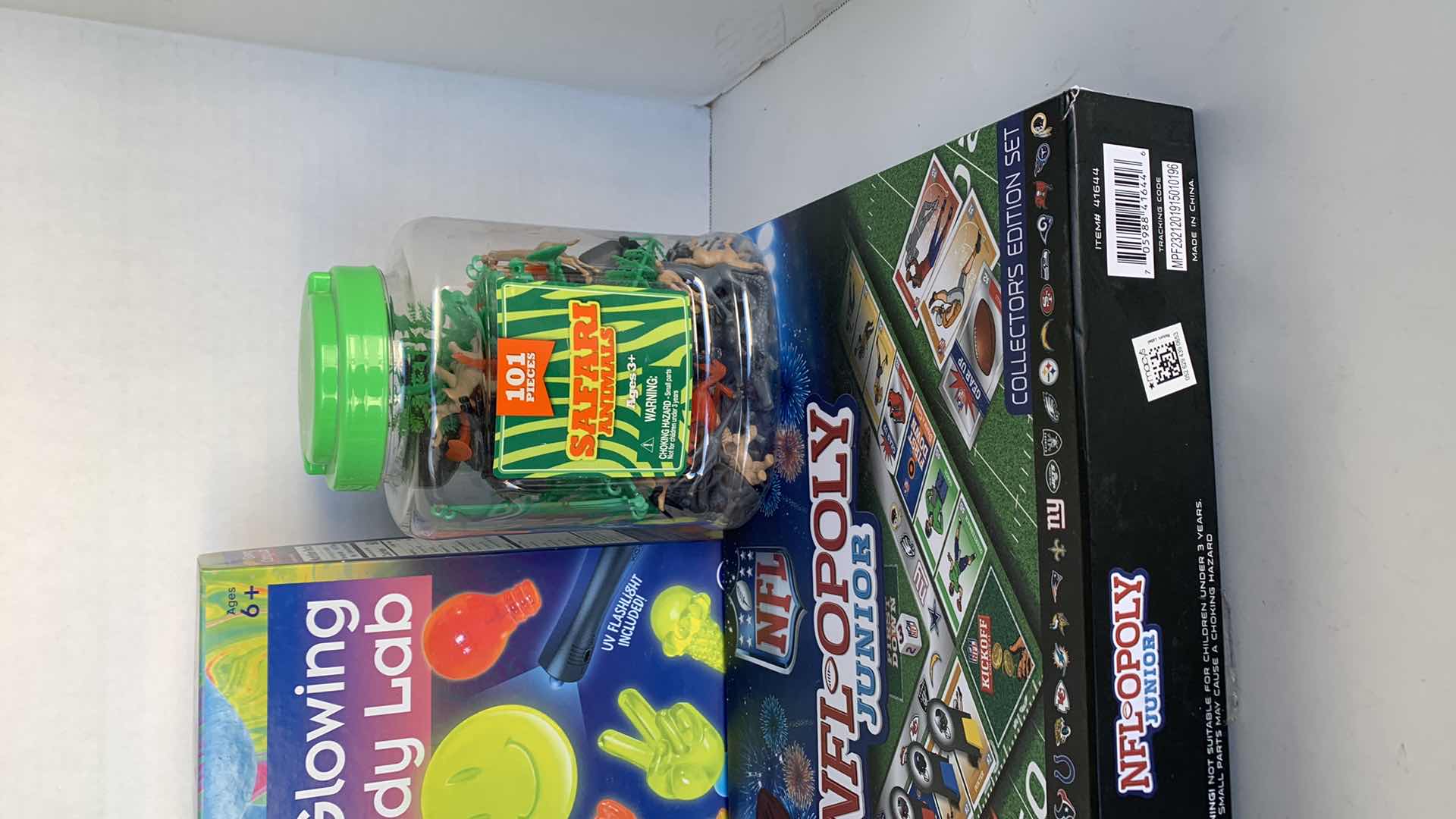 Photo 3 of KIDS GAMES NFL