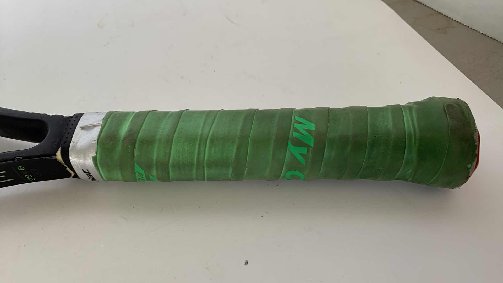 Photo 1 of WILSON BLADE 98 V6