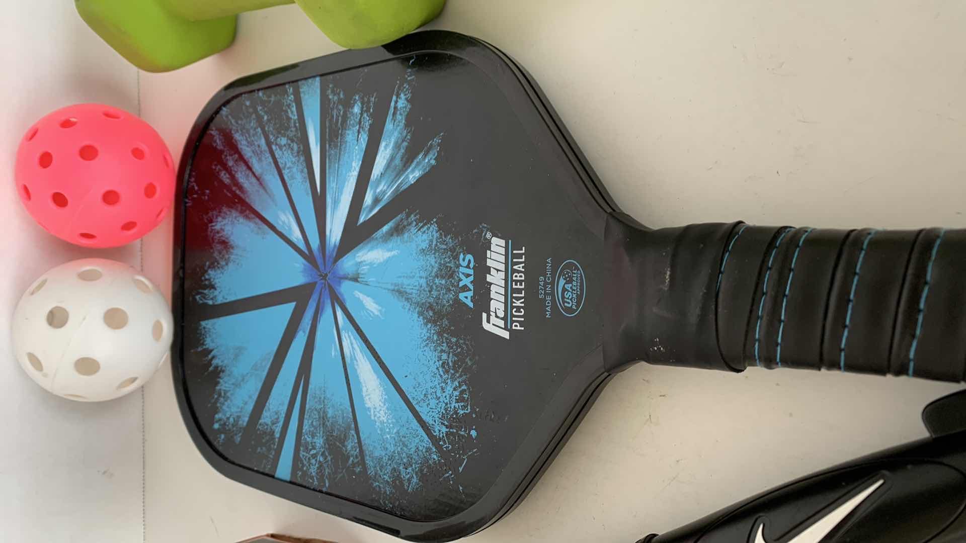 Photo 1 of SPORTS EQUIPMENT PICKLEBALL NIKE