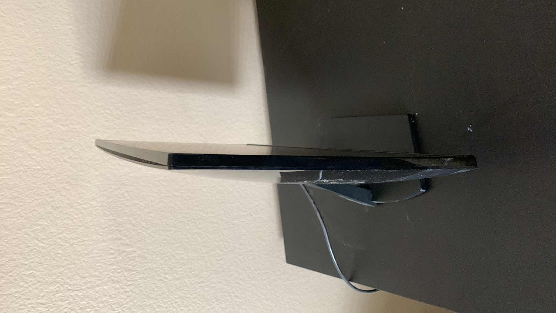 Photo 1 of DELL 24” FLAT PANEL COMPUTER MONITOR SE2419H