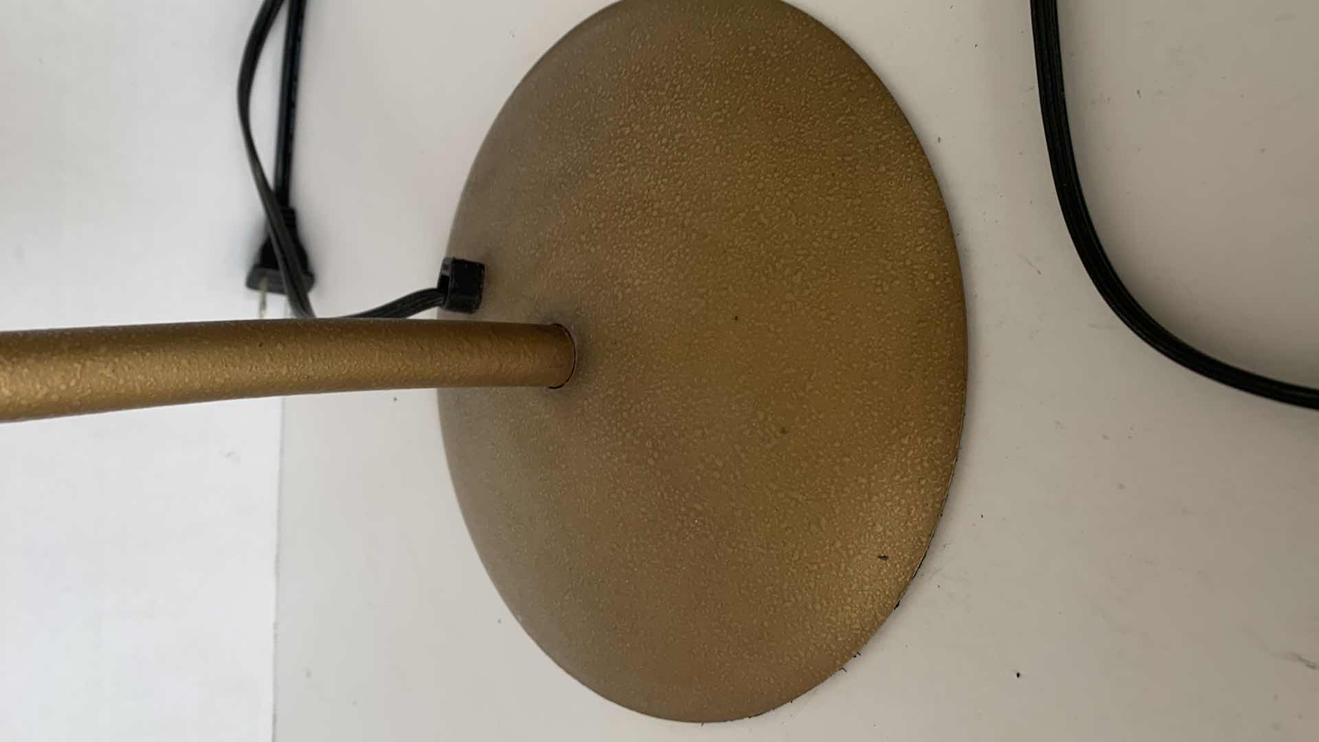 Photo 1 of VINTAGE ITALIAN DOUBLE GLASS SHADE TREE LAMP