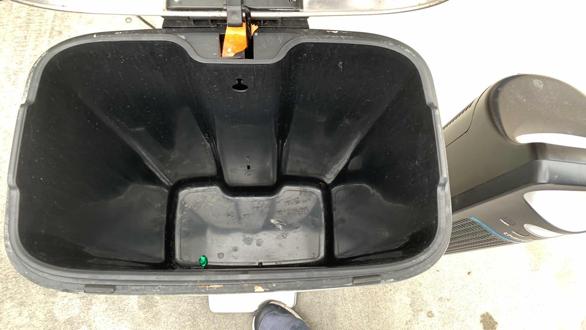 Photo 1 of THERAPURE AIR FILTER MACHINE AND 13 GALLON TRASH CAN