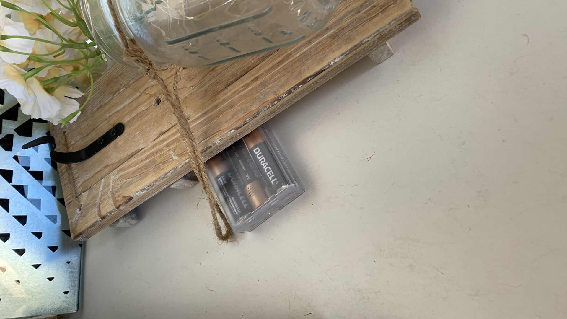 Photo 1 of TWO LIGHT HANGING DECOR AND PLATE