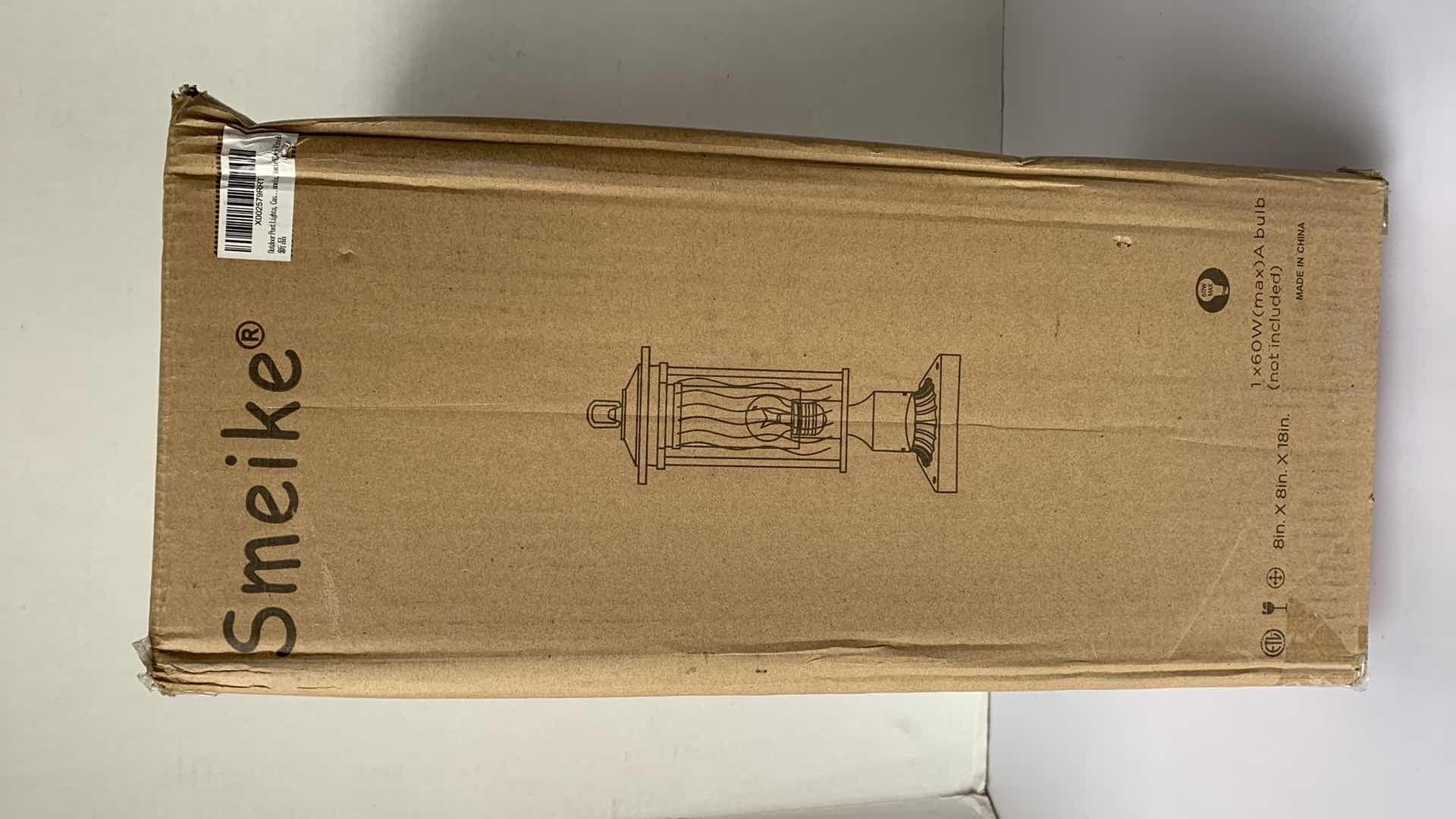 Photo 1 of SMEIKE LAMP POST LIGHT FIXTURE BLACK