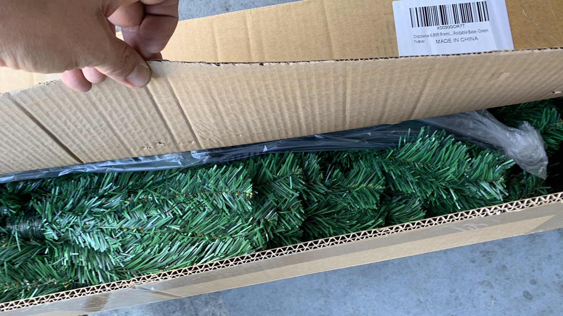 Photo 1 of SEVEN FOOT PREMIUM CHRISTMAS TREE