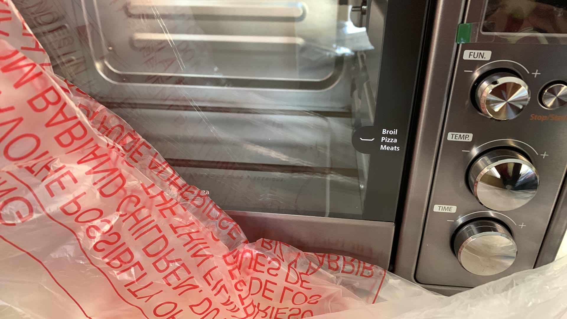 Photo 1 of TOSHIBA CONVECTION TOASTER OVEN TL1-AC25CZA(BS)