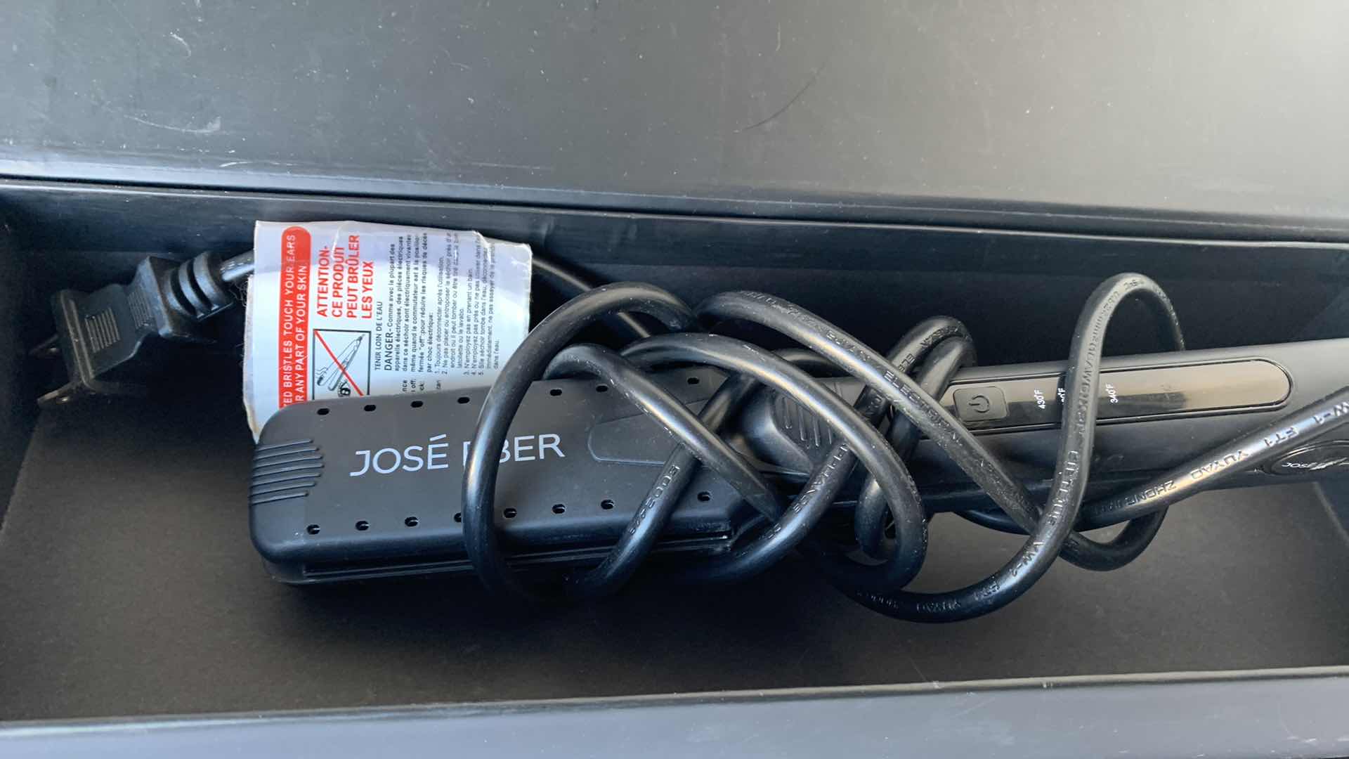 Photo 1 of JOSE EBER WET OR DRY STYLING IRON