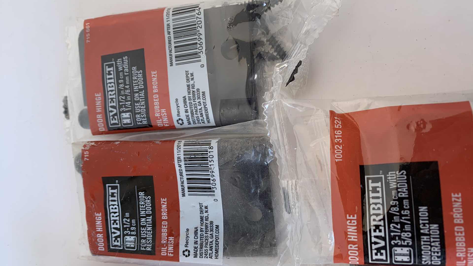 Photo 3 of SEVEN 3 1/2" AND 4" EVERBUILT HINGES