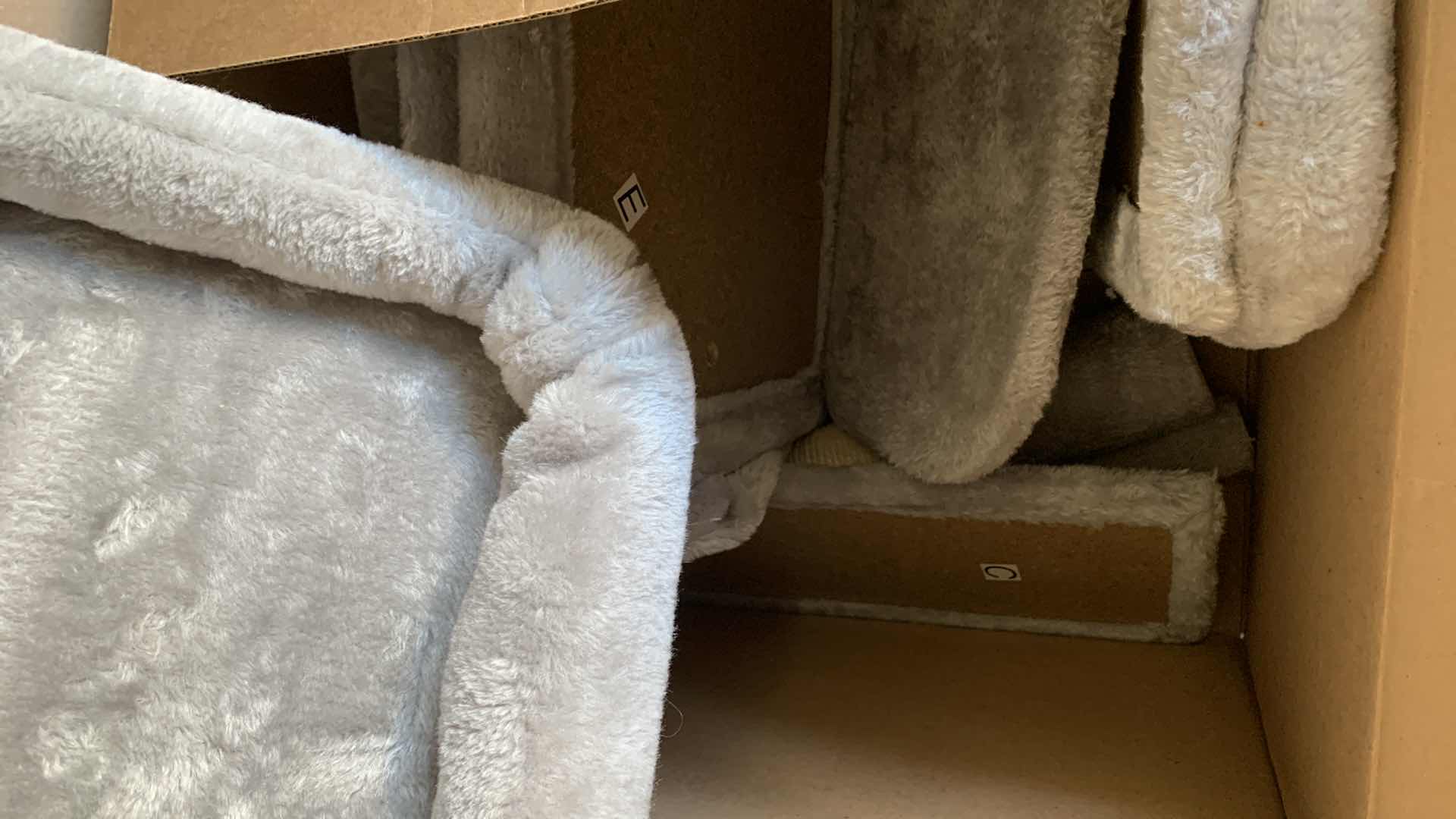 Photo 1 of GREY CAT TREE