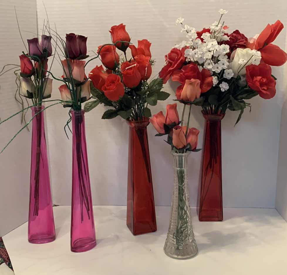 Photo 1 of FIVE VASES WITH FAUX ROSES