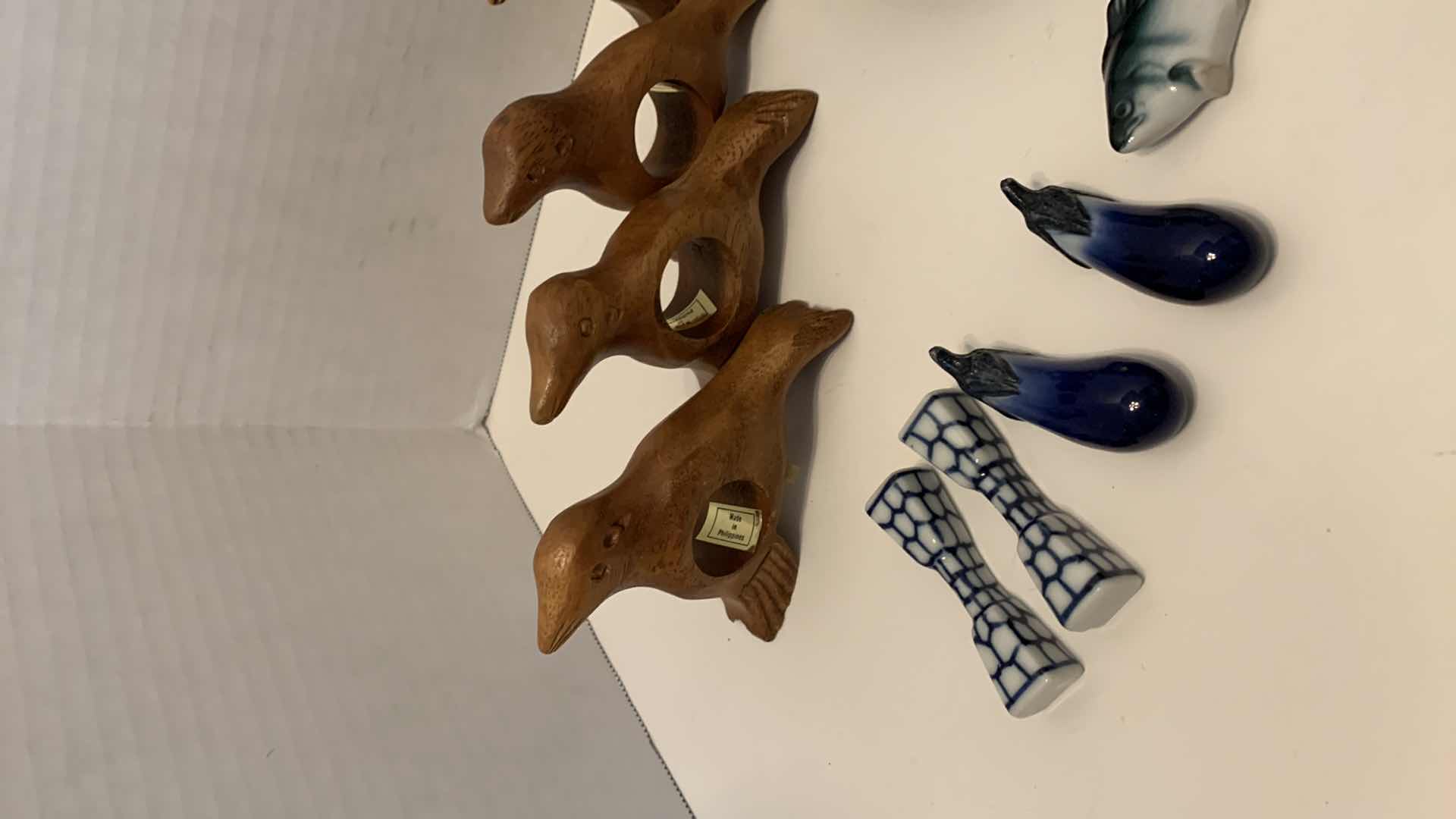 Photo 1 of TABLE WARE