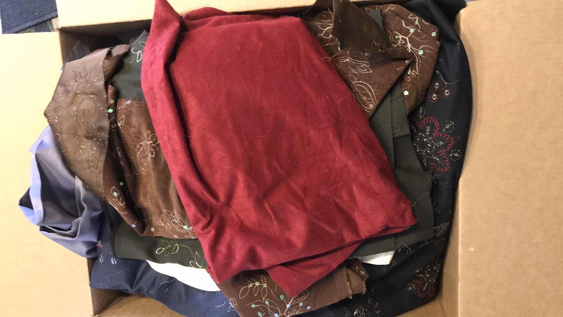 Photo 1 of LARGE BOX OF REMNANT FABRICS, UP TO 3 YARDS EACH PIECE