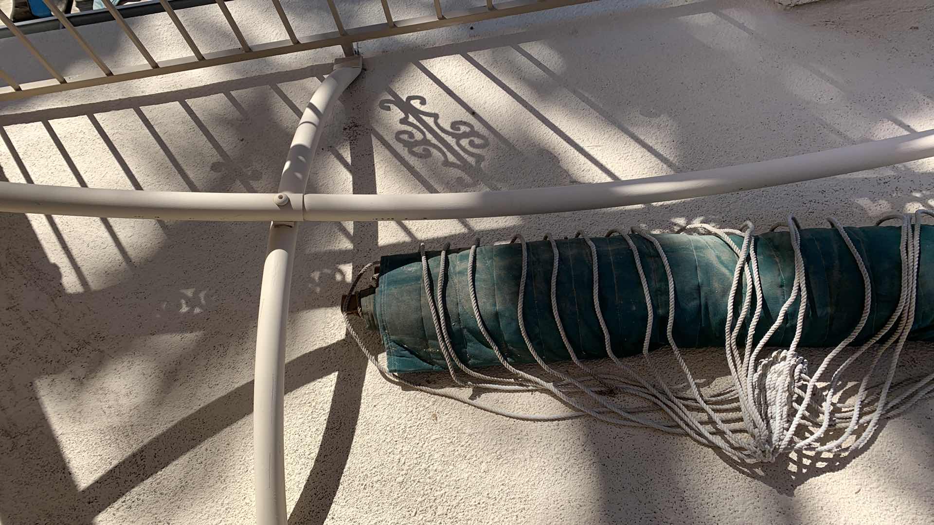 Photo 1 of LARGE HAMMOCK 13’