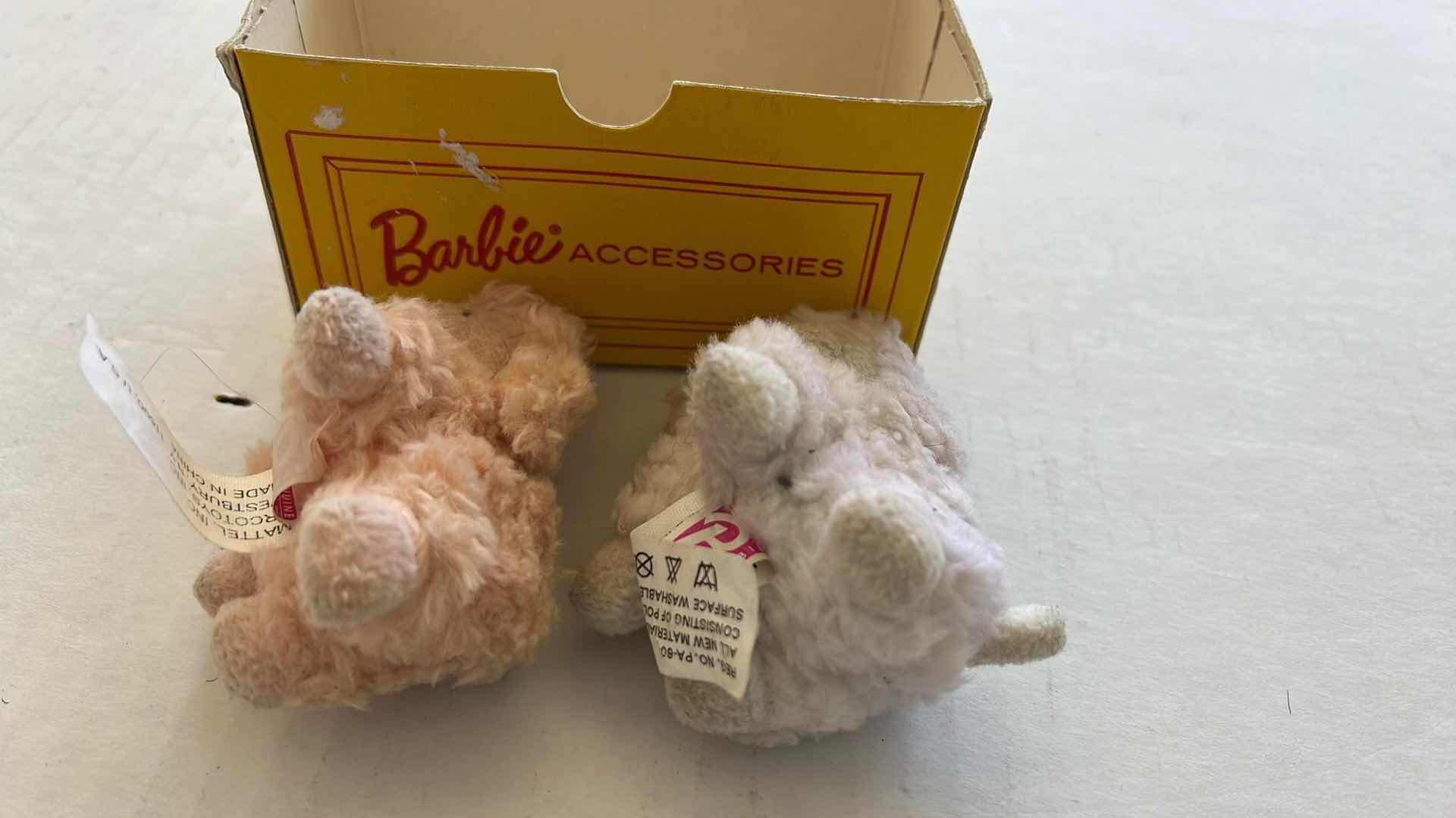 Photo 1 of BARBIE PETS  3”