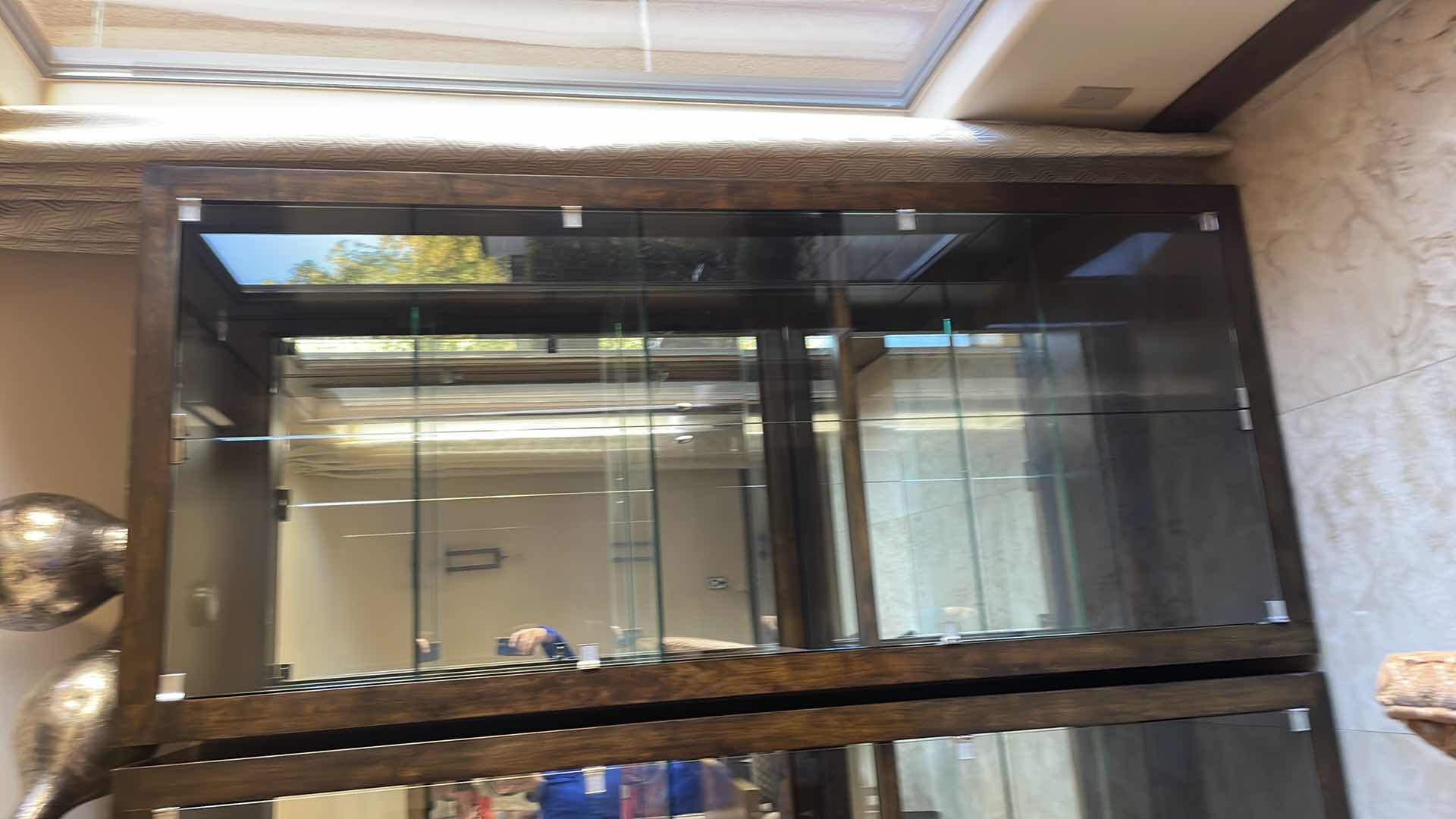 Photo 1 of ROB & STUCKY HINGE TOUCH ACTIVATED LIGHTED CURIO WITH 4 GLASS SHELVES AND MIRRORED BACK 38" X 18" H84"