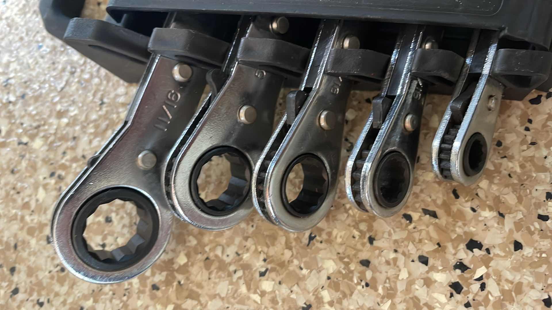 Photo 1 of STANDARD BOX END RATCHETING WRENCHES