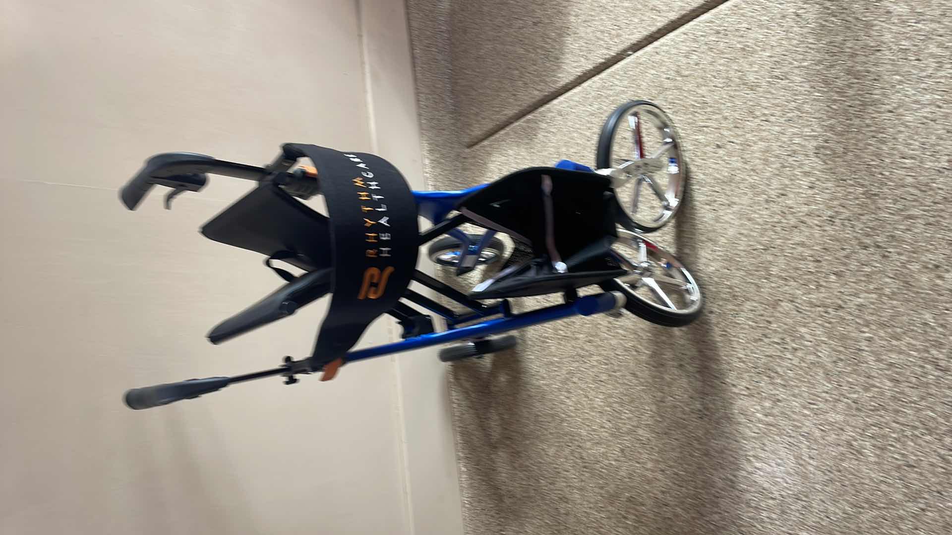 Photo 1 of RHYTHM HEALTHCARE MOBILITY AIDS CRESCENDO ROLLING WALKER ROLLATOR BLUE 925MB