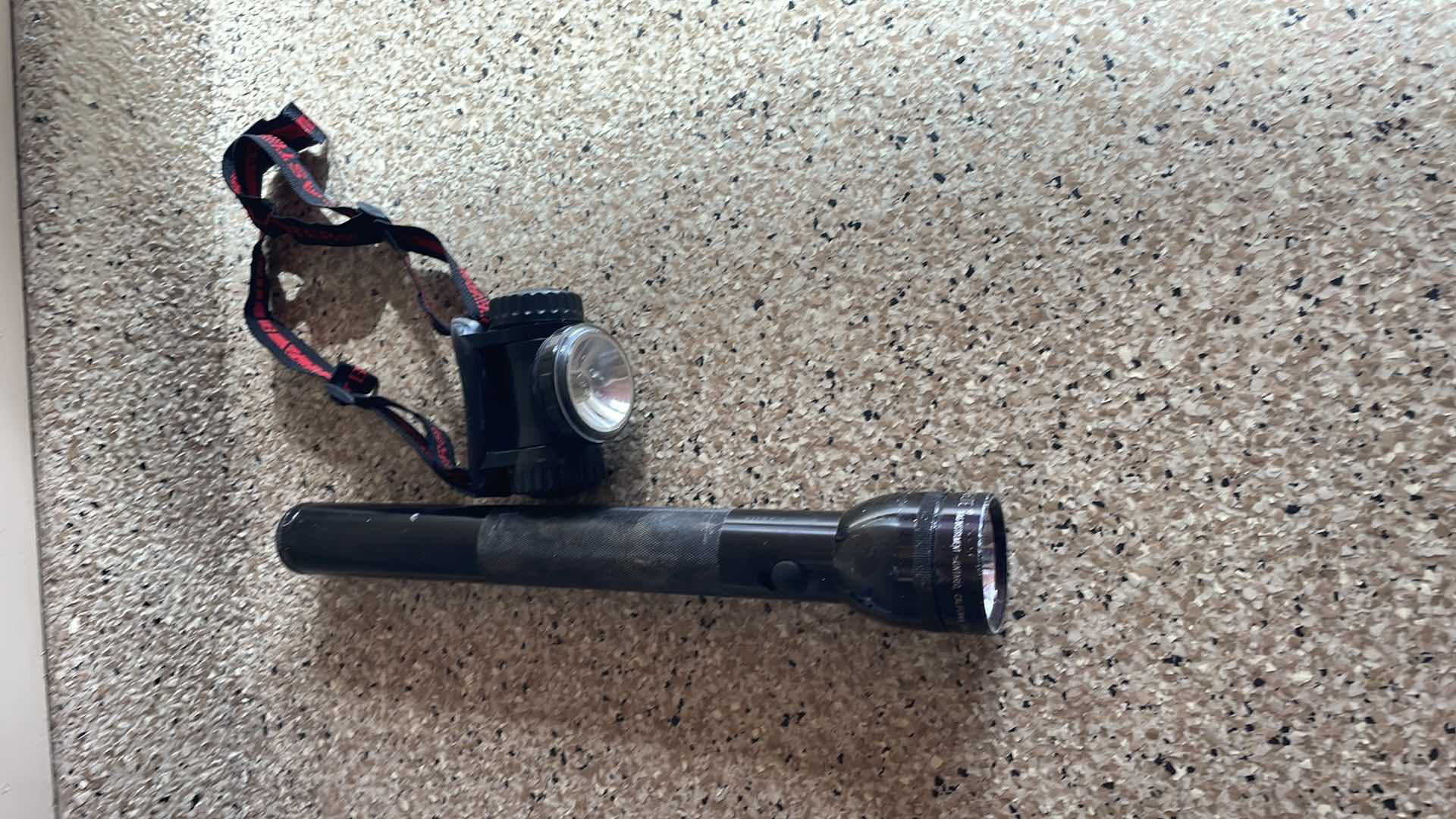 Photo 1 of 15 INCH MAG, LIGHT AND HEADLAMP HEADLIGHT