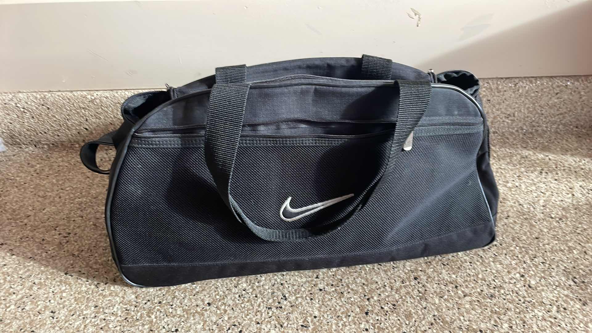 Photo 1 of NIKE DUFFLE BAG