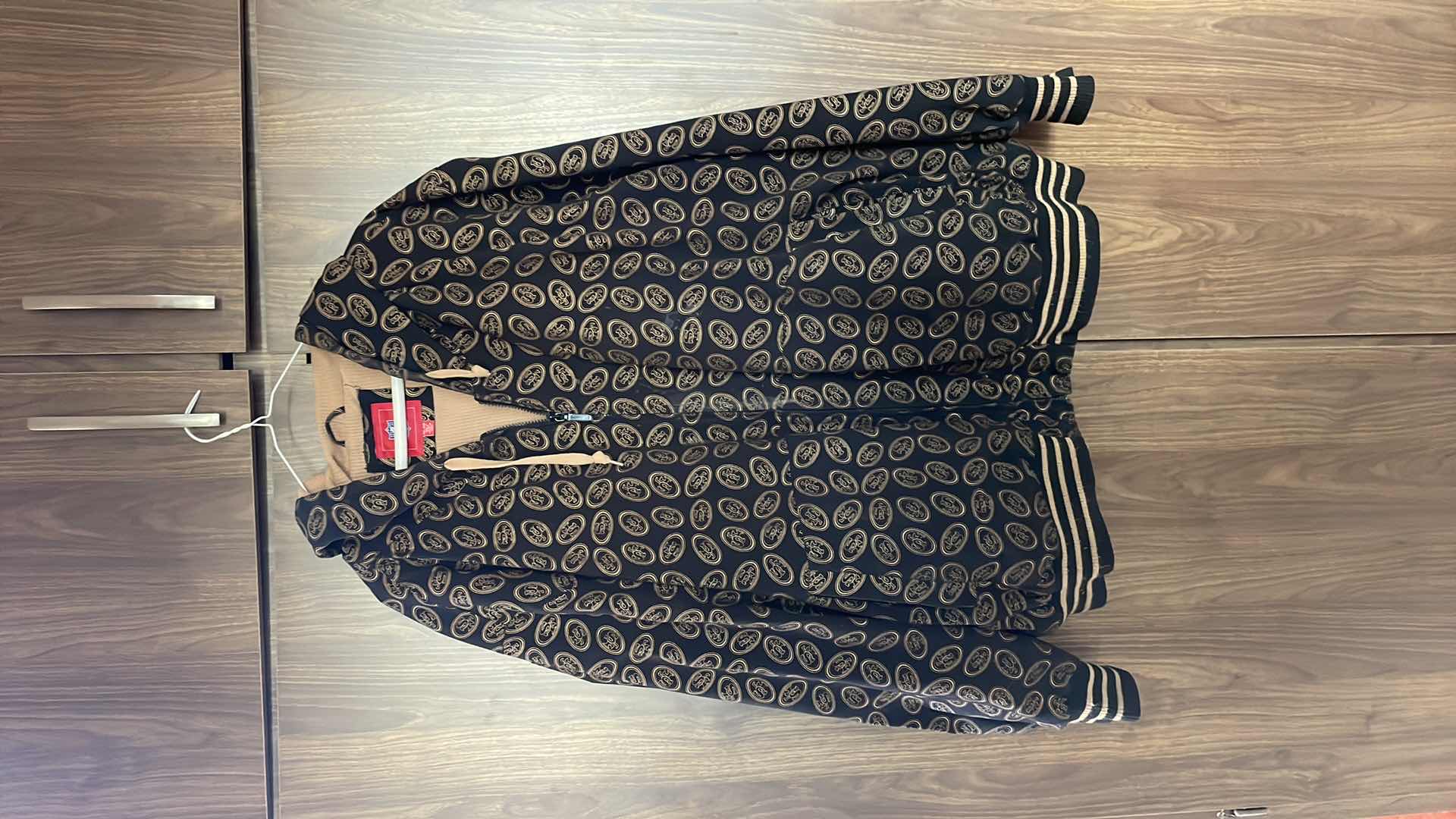 Photo 1 of SAN FRANCISCO 49ERS ZIP HOODIE SIZE 4XL