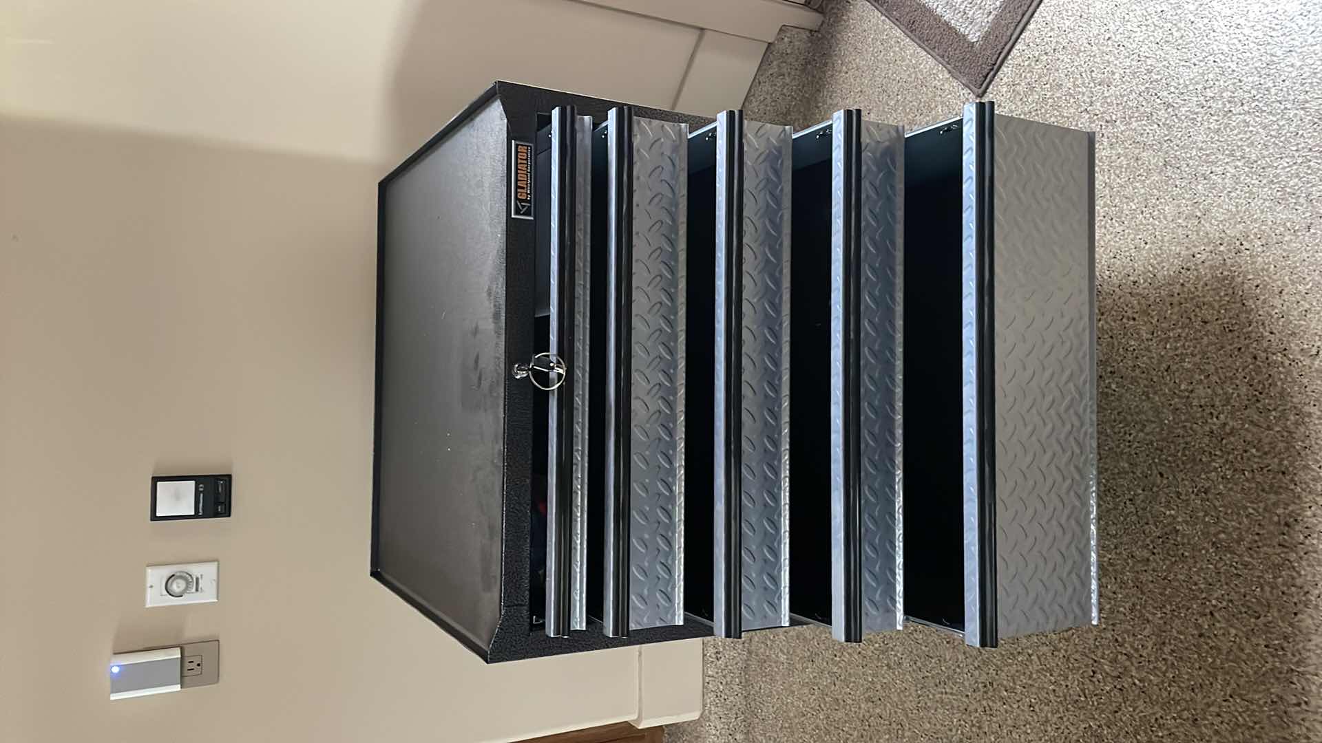 Photo 1 of GLADIATOR 5 DRAWER ROLLING TOOL BOX 26-1/2” X 24” H34” WITH KEY