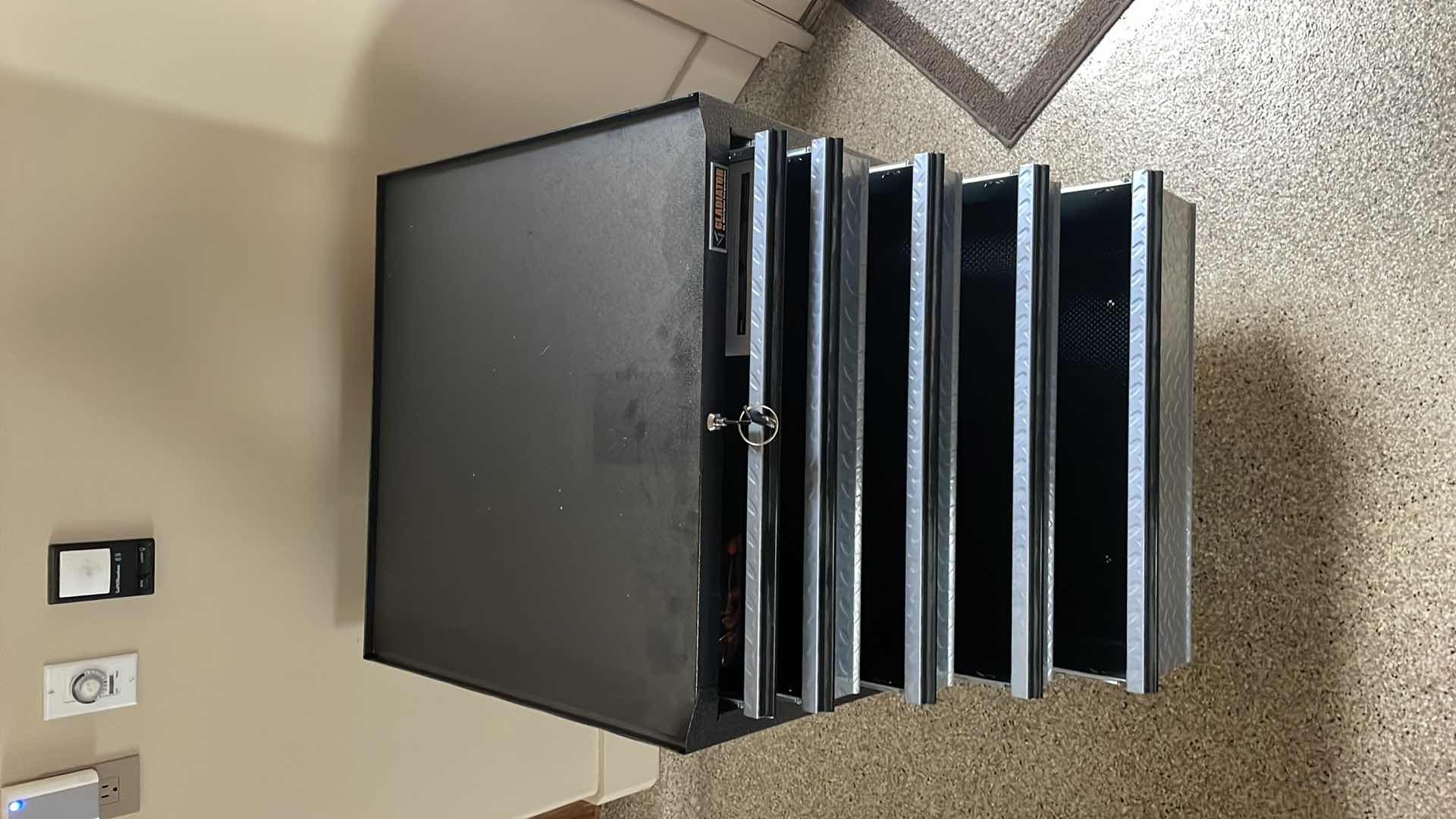 Photo 1 of GLADIATOR 5 DRAWER ROLLING TOOL BOX 26-1/2” X 24” H34” WITH KEY