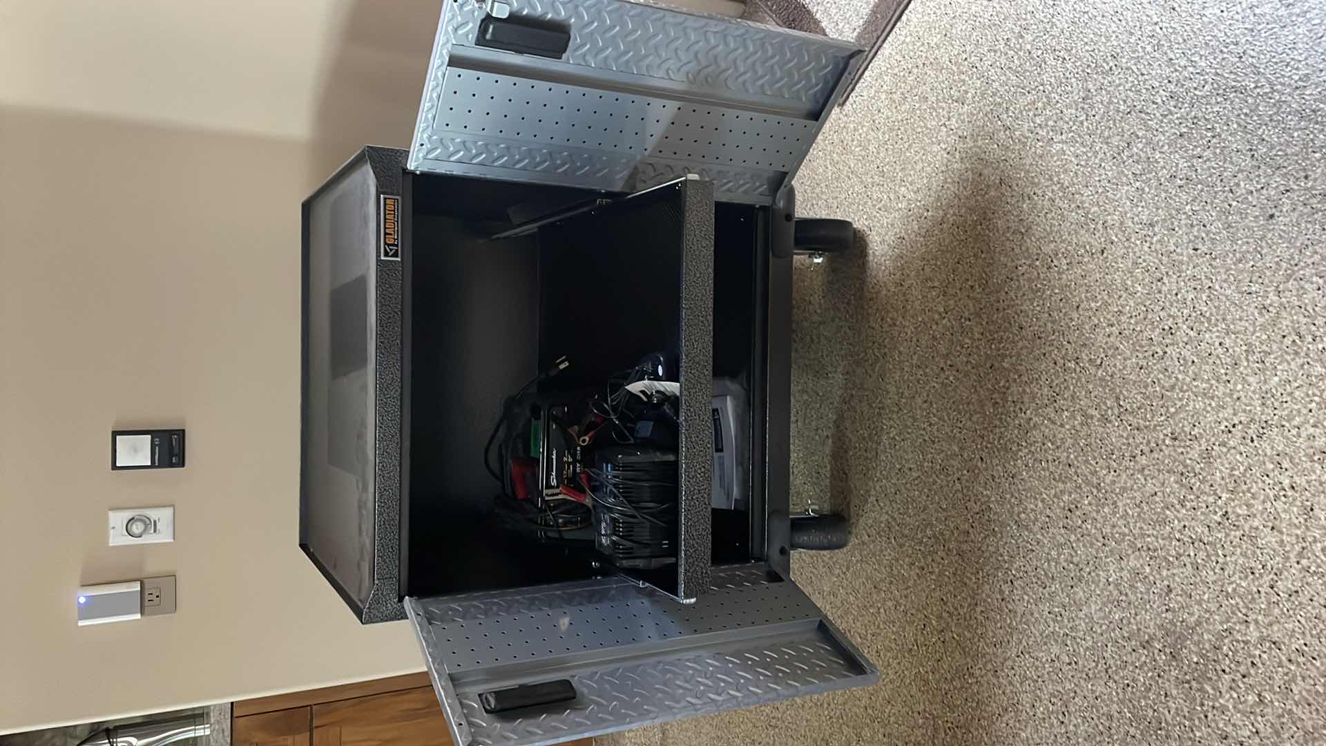 Photo 3 of GLADIATOR ROLLING TOOL BOX WITH ONE PULL OUT SHELF 26-1/2” X 24” H34” WITH KEY