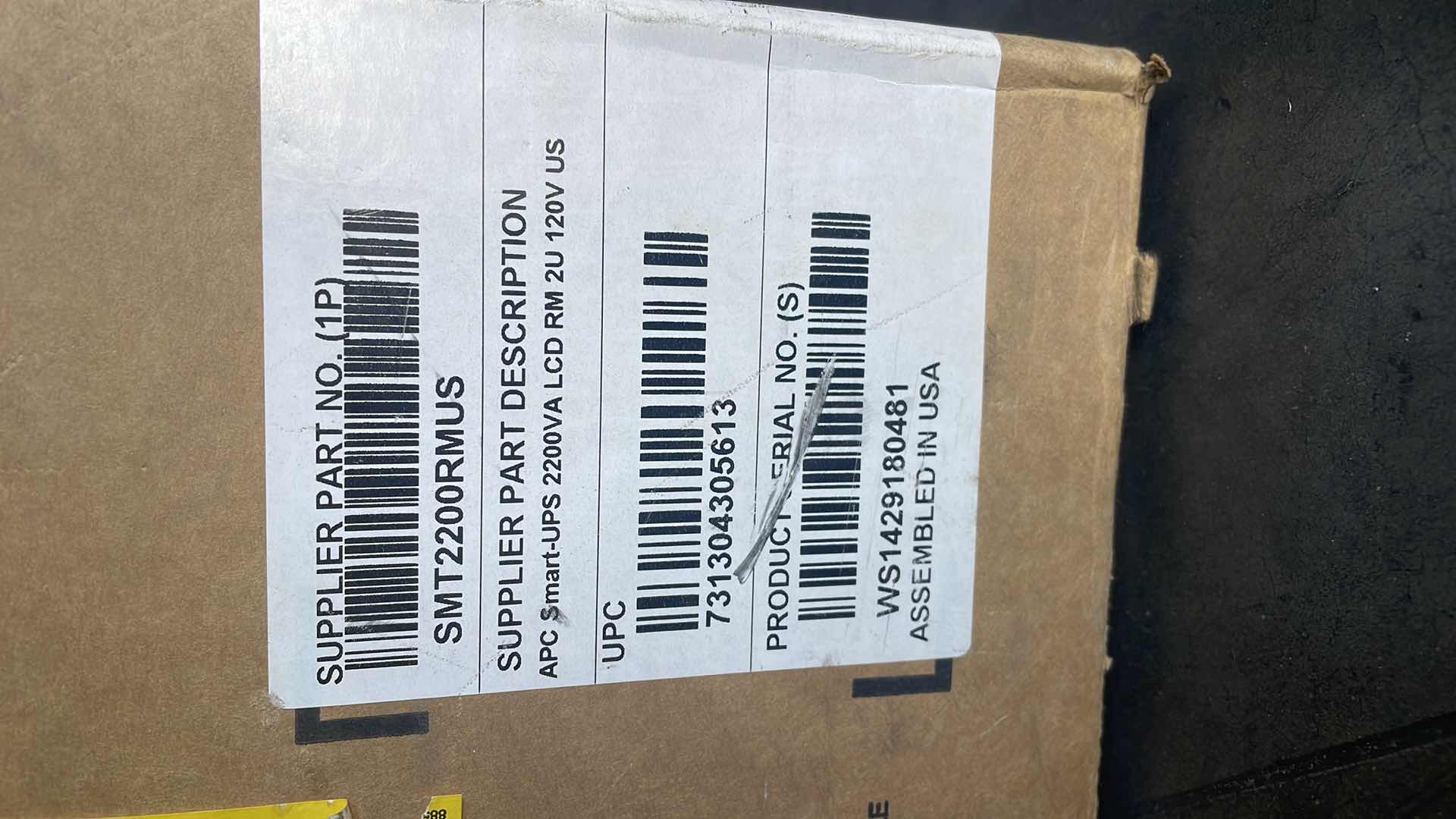 Photo 1 of APC SMART-UPS 2200VA LCD RM 2U 120V US UNINTERRUPTED POWER SUPPLY