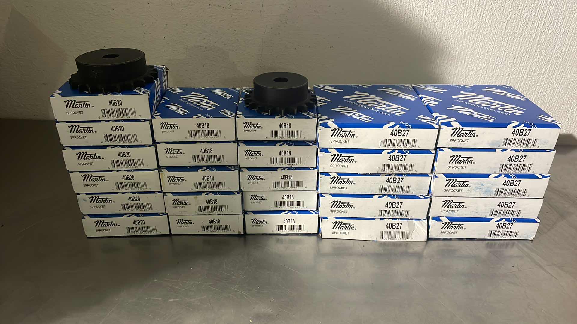 Photo 1 of NEW BLANK BORE MARTIN
SPROCKETS (6) 40B20 (10) 40B18 (10)
40B27