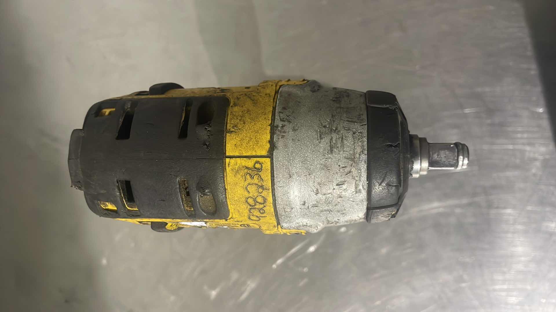 Photo 1 of DEWALT 20v 3/8” DRIVE IMPACT
