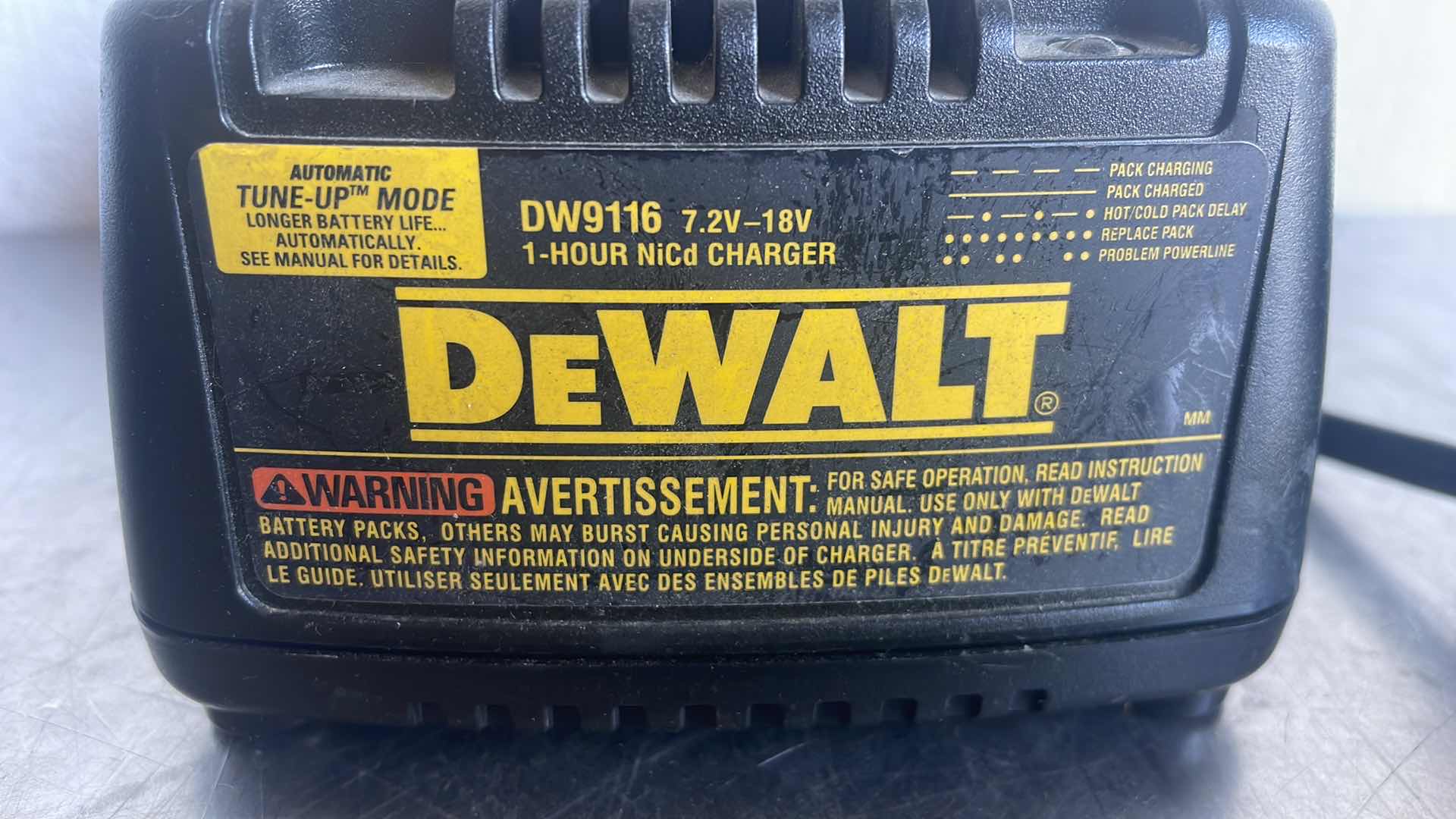 Photo 1 of DEWALT 18v 1/2” CORDLESS DRILL DRIVER  DC 759 WITH BATTERY AND CHARGER