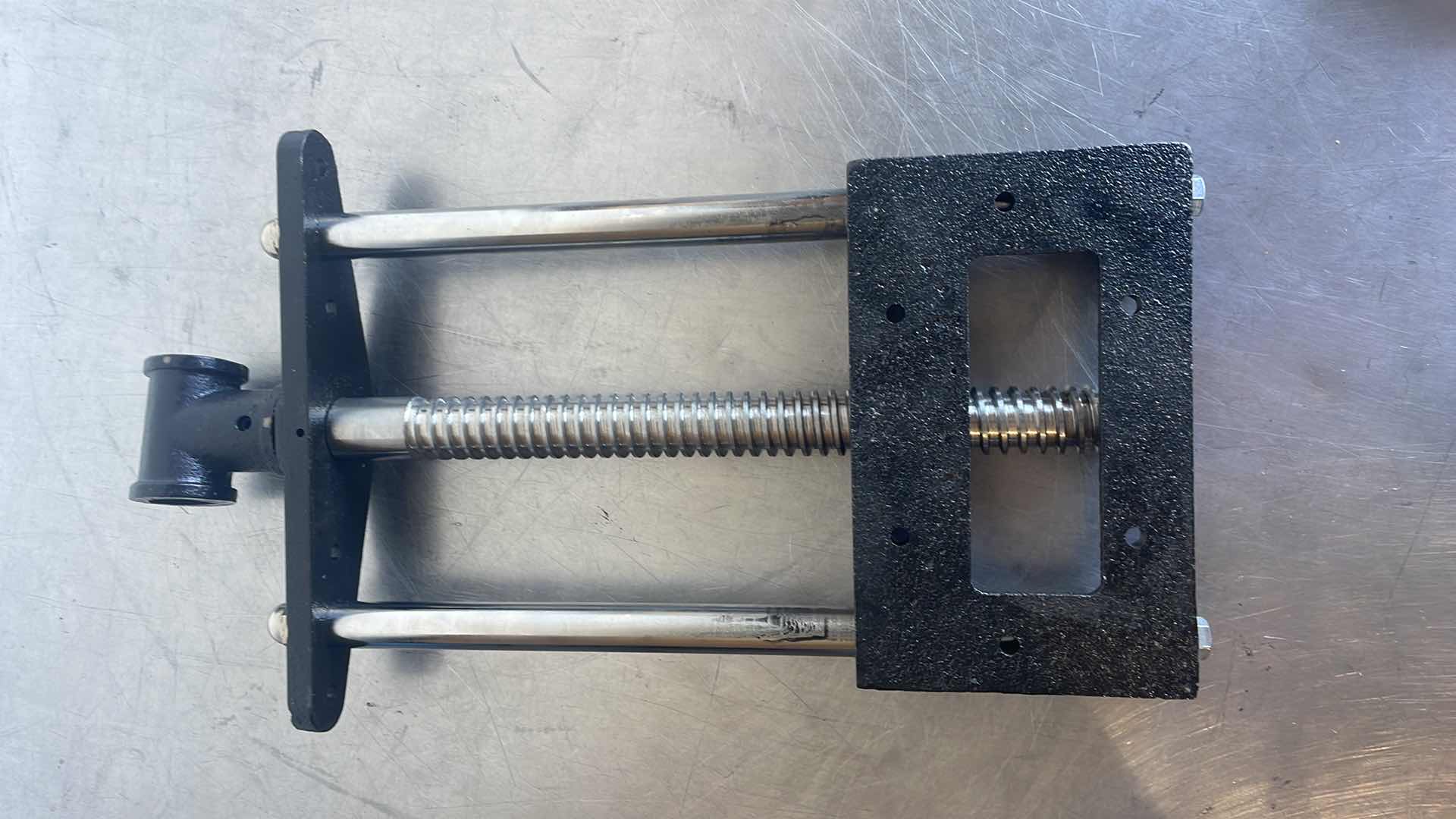 Photo 1 of WOOD VISE 9 INCH WOODWORKING VISE, HEAVY-DUTY STEEL