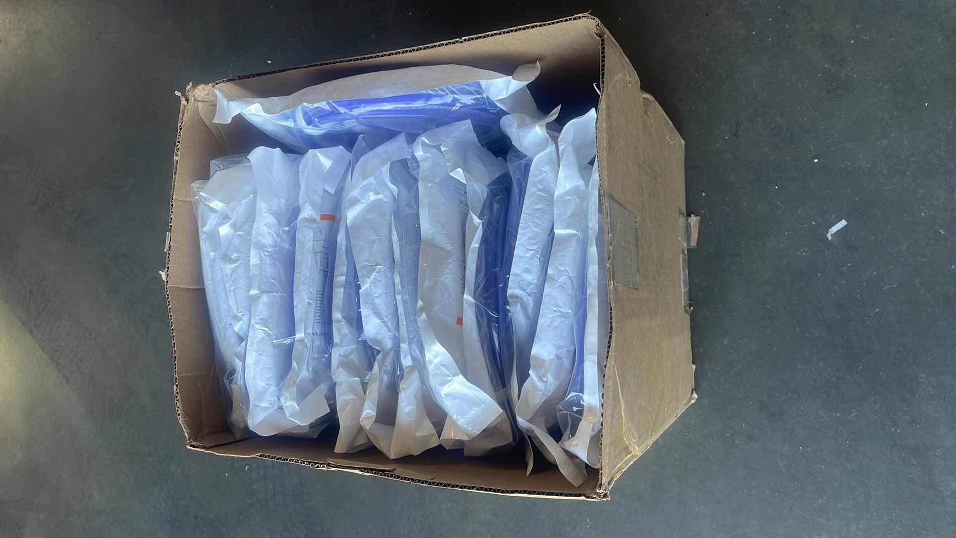 Photo 3 of PNEUMOCLEAR™ HEATED HUMIDIFIED SMOKE EVACUATION TUBE SET(25)