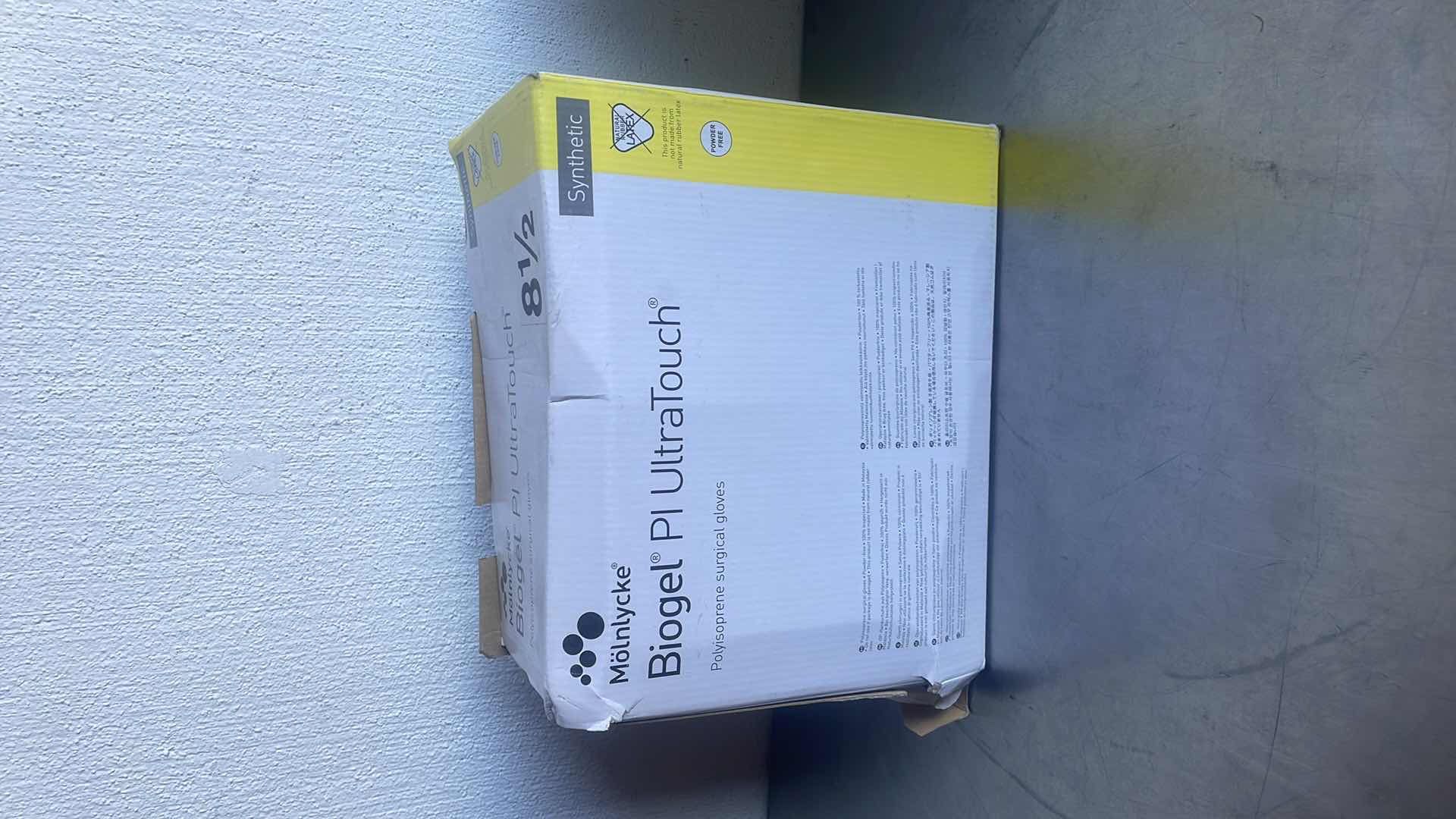 Photo 1 of MÖLNLYCKE®
BIOGEL® PI ULTRATOUCH®
POLYISOPRENE SURGICAL GLOVES SIZE 8-1/2 (150)