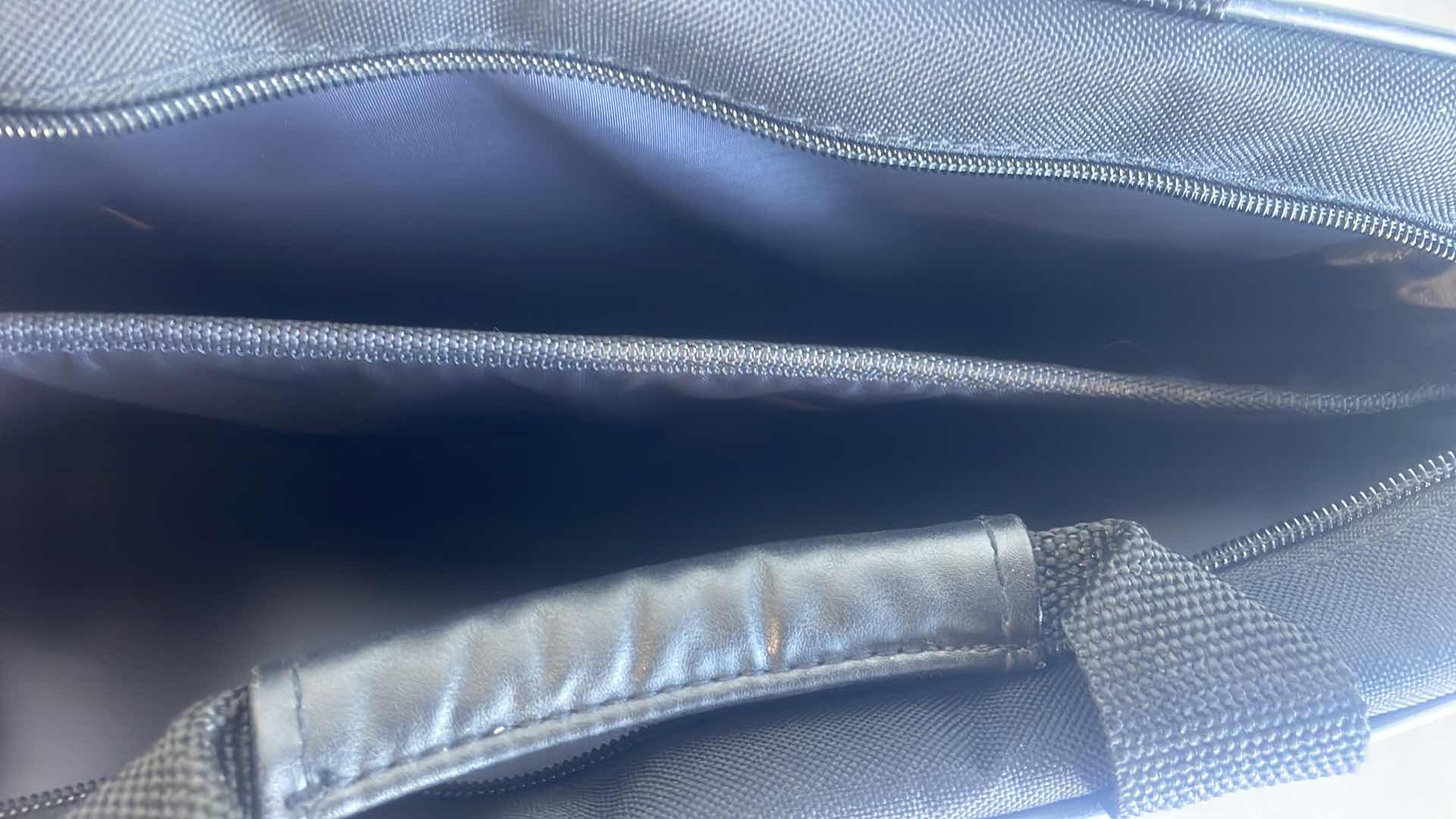 Photo 1 of HP COMPUTER CASE 16”