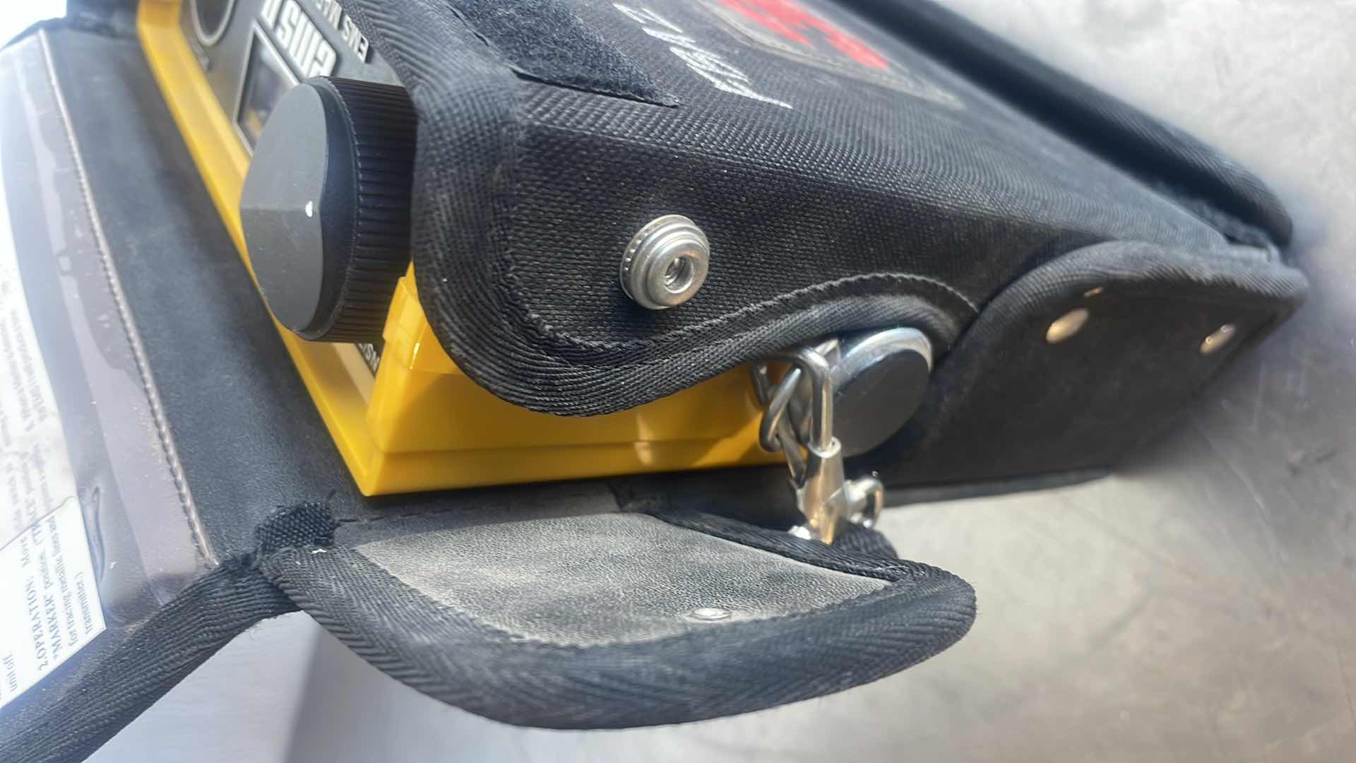 Photo 1 of EMS II MARKER LOCATOR
PATH TRACING RECEIVER