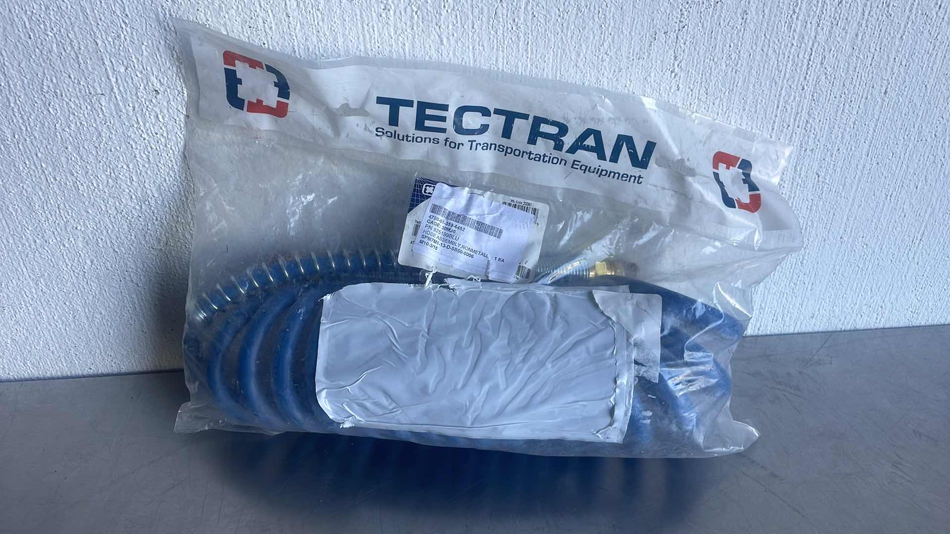 Photo 1 of TECTRAN NONMETAL HOSE ASSEMBLY